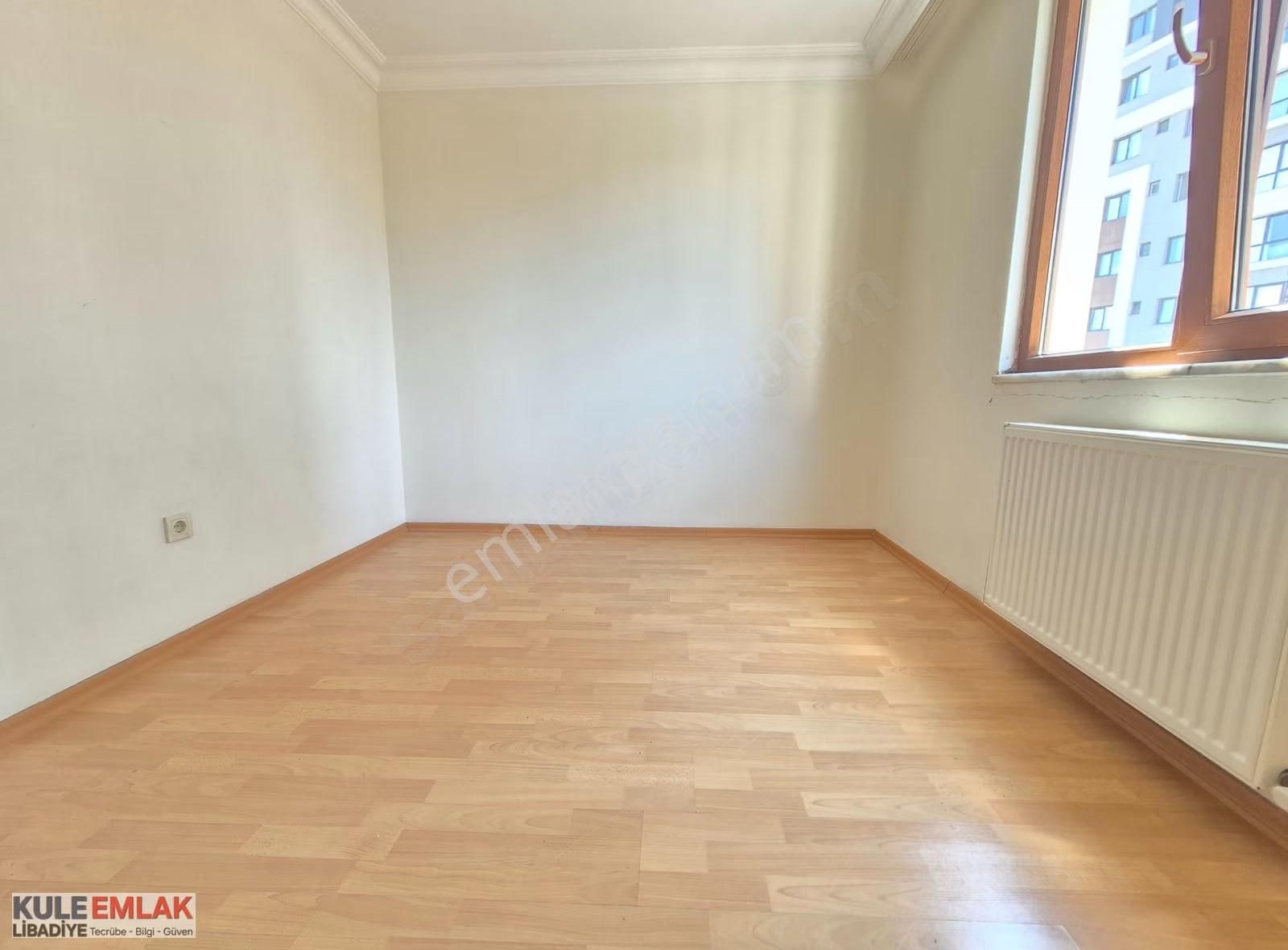 Muhteşem Lokasyonda Metroya Yakın Ara Kat Daire - Görsel 11