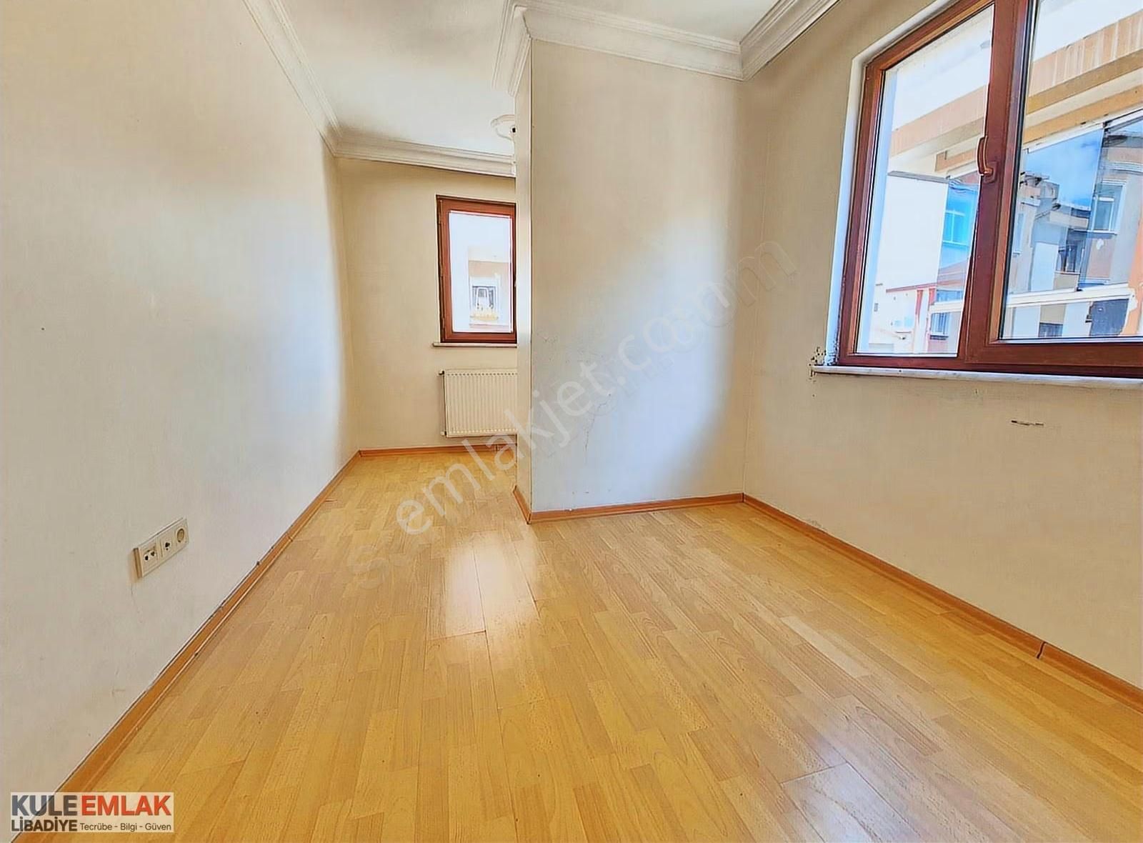 Muhteşem Lokasyonda Metroya Yakın Ara Kat Daire - Görsel 18