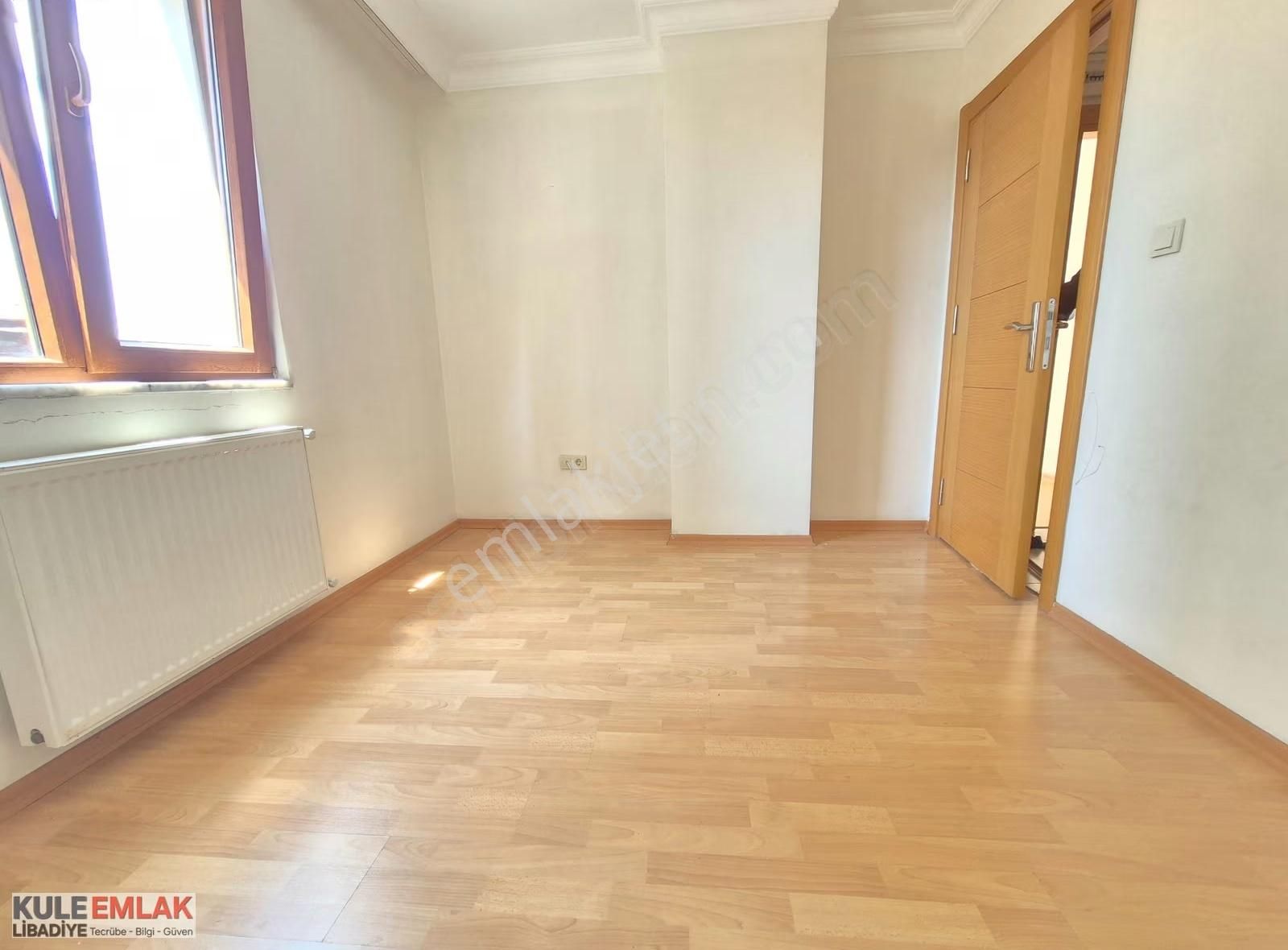 Muhteşem Lokasyonda Metroya Yakın Ara Kat Daire - Görsel 5