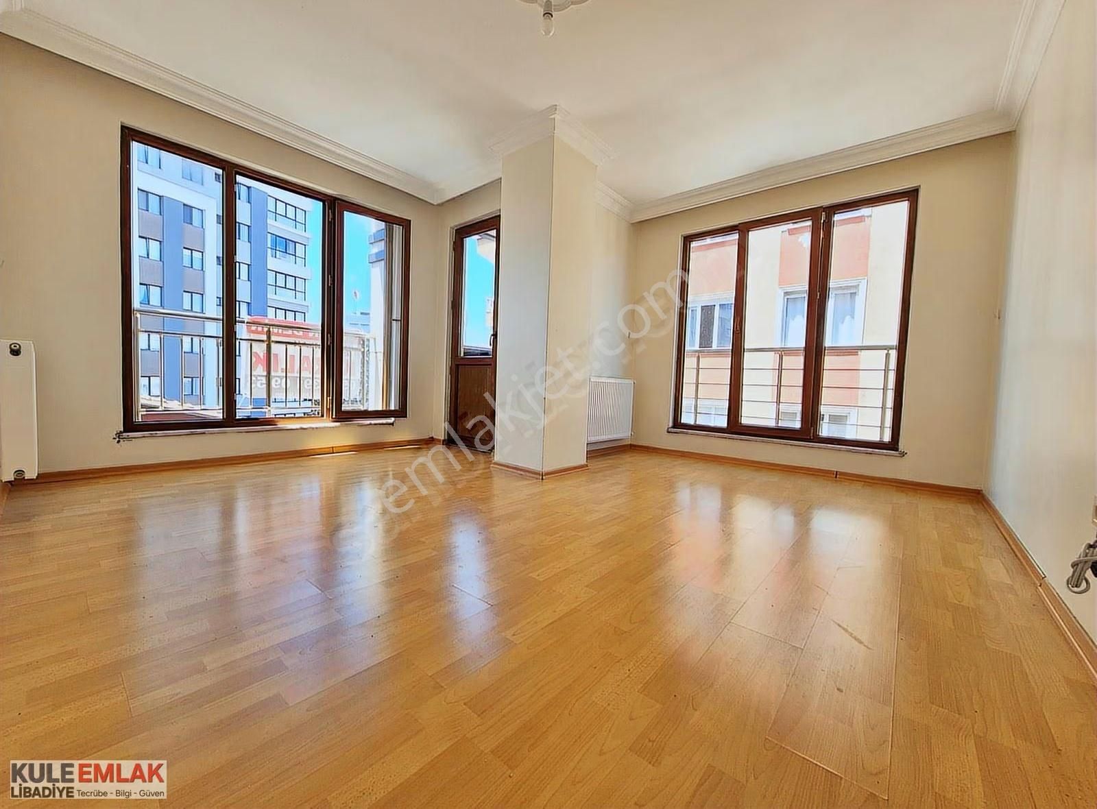 Muhteşem Lokasyonda Metroya Yakın Ara Kat Daire - Görsel 17