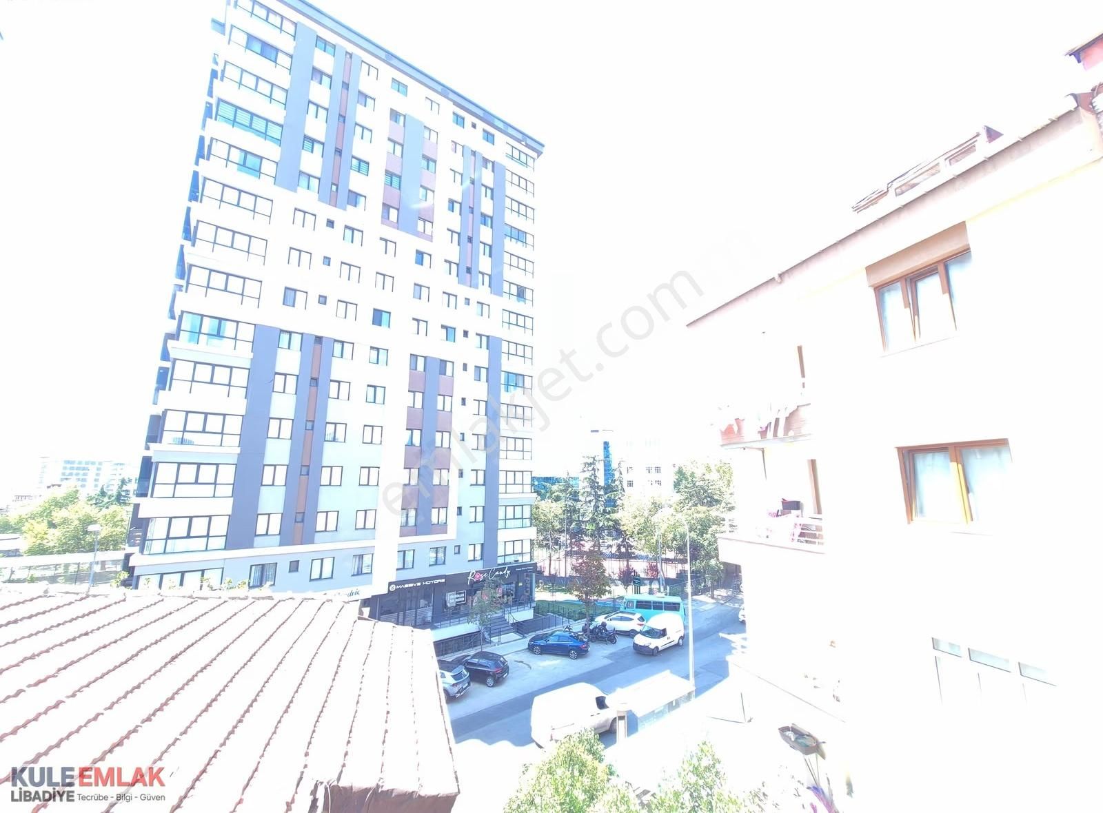 Muhteşem Lokasyonda Metroya Yakın Ara Kat Daire - Görsel 29