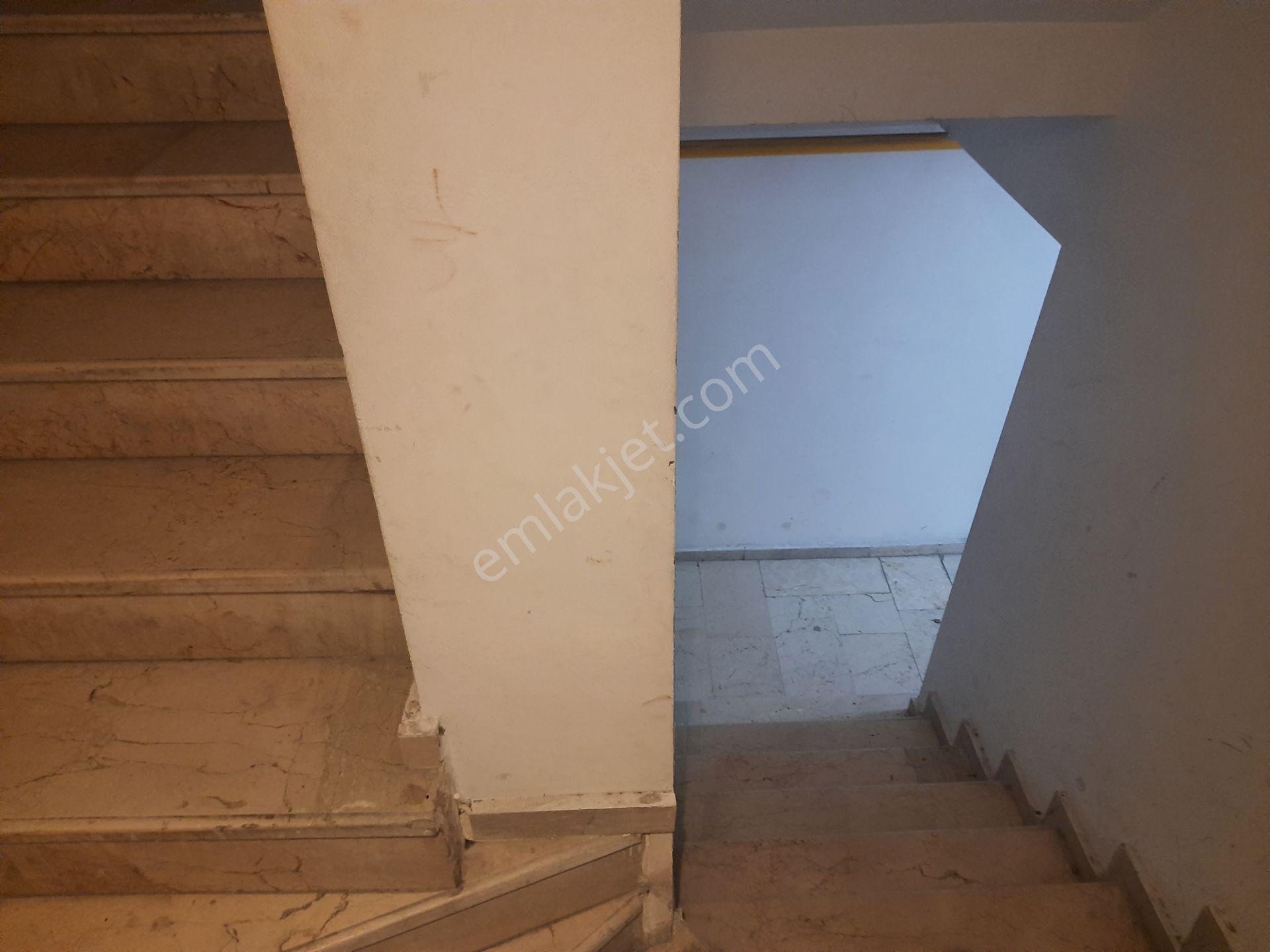 Satılık İşyeri Ofis Büro Plaza Metro Avm Labirent İş Merkezi Ulaşım Otobüs Dolmuş İşlek Cadde - Görsel 13