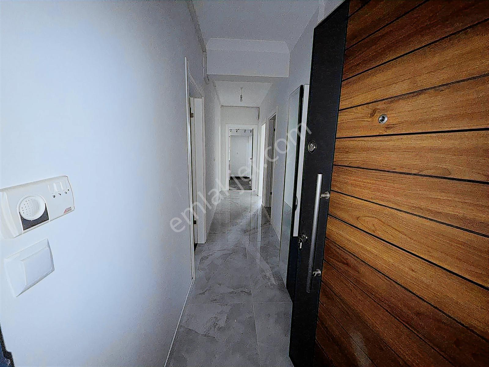 Akhisar Reşatbey Mh. Kiralık 2+1 Sıfır Lüx Arakat Daire - Görsel 15