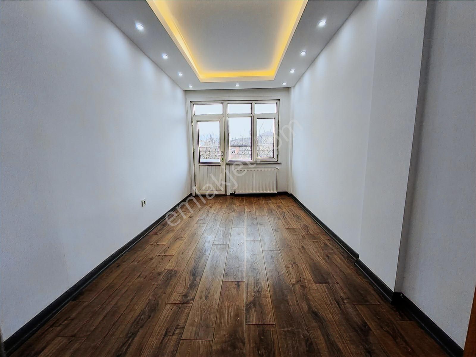 Gri Gayrimenkul Tuzla Yayla Mahallesi 2 Oda Salon Lüks Kiralık - Görsel 19