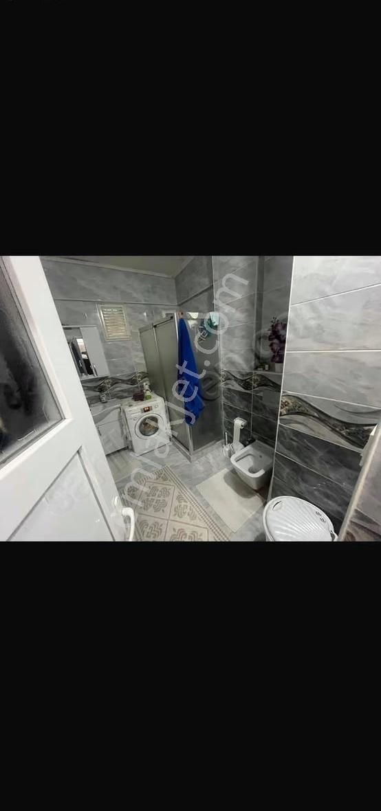 Cumhuriyet Mh. Acil Sultangazinin En Güzel Mahallesi 3+1 120 Mt - Görsel 6