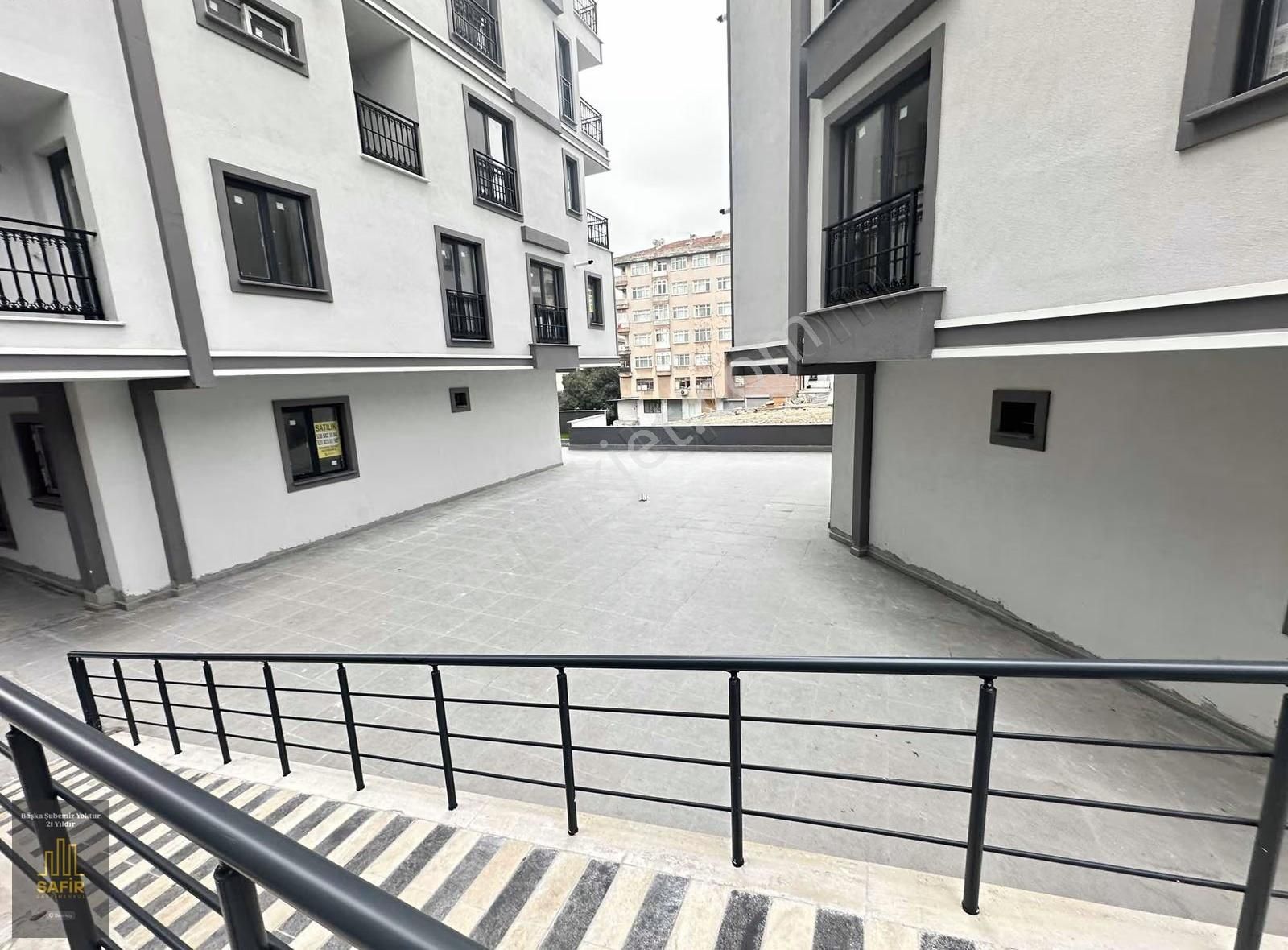 Safir'den Site İçerisinde Kapalı Otoparklı Satılık 2+1 Daire - Görsel 18