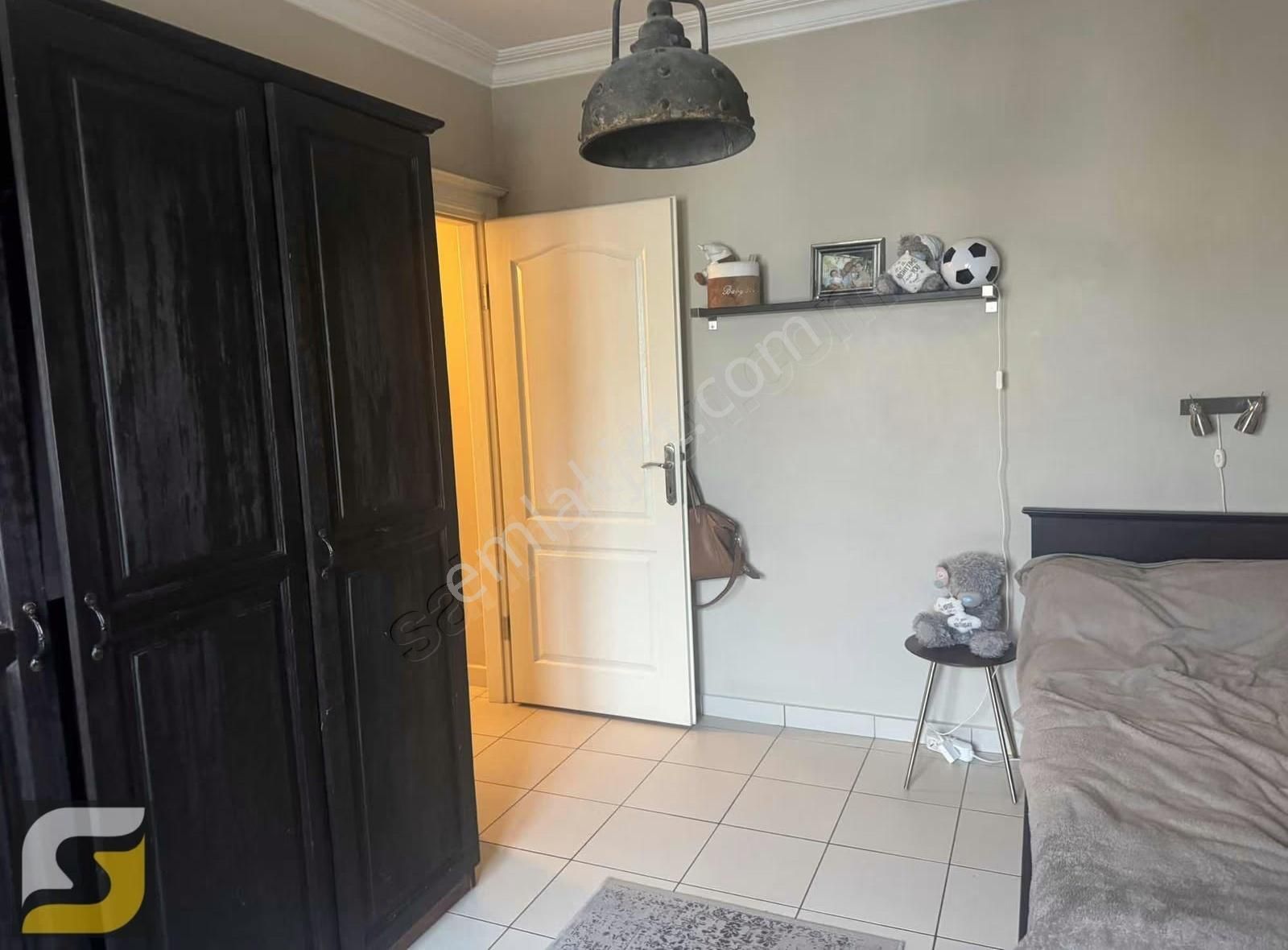 Cumhuriyet Mahallesinde Satılık 3+1 Ayrı Mutfak Daire - Görsel 13