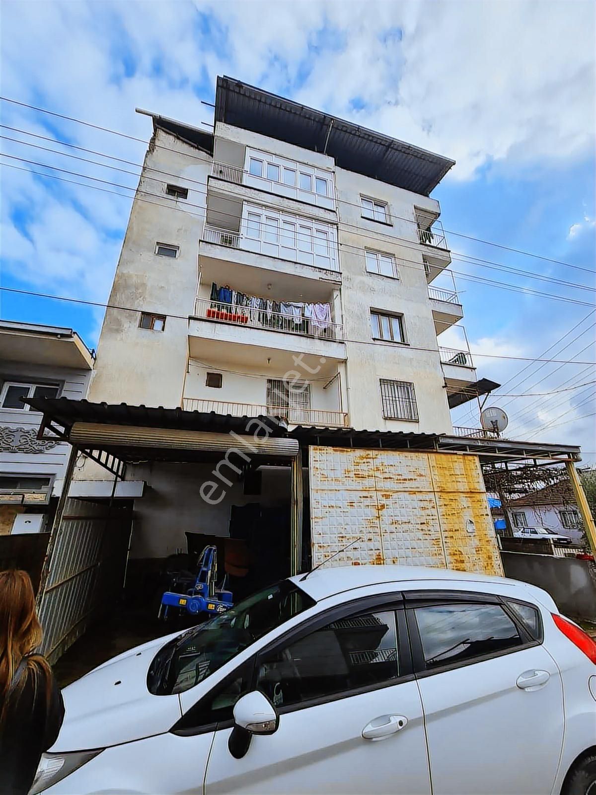 Aydın İncirliova Kurtuluş Mahallesinde Satılık 3+1 Daire - Görsel 3