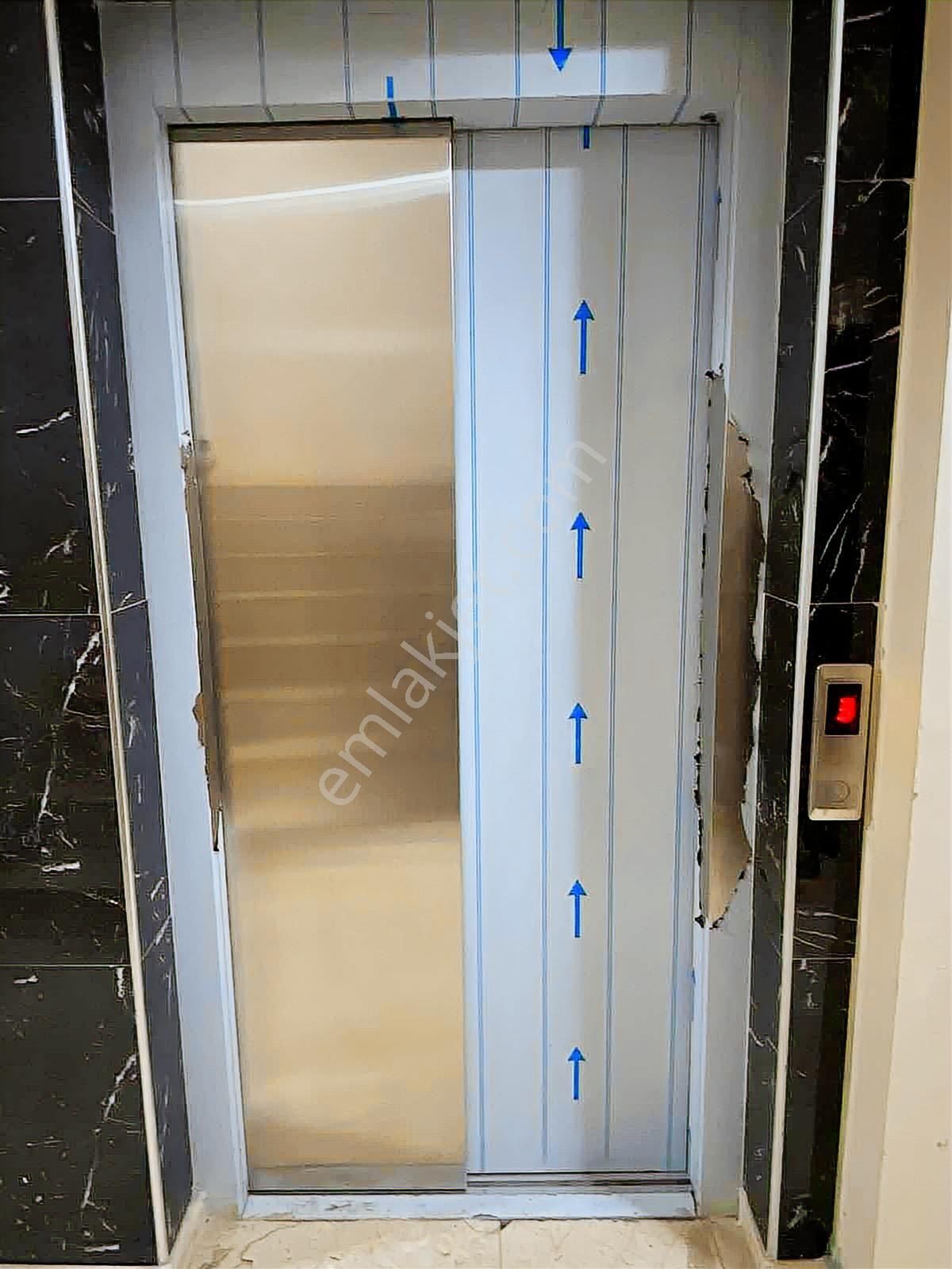 Gebze Barış Mah Satılık Kapalı Otopark Üstü 2+1 | 6 Yıllık Daire - Görsel 21