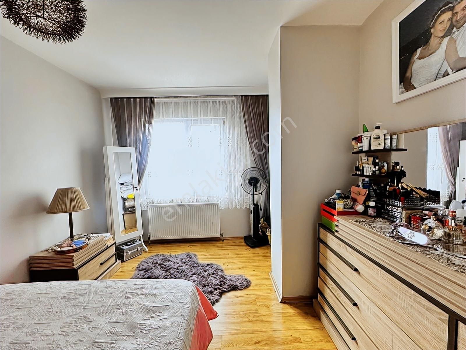 Ayazağa Kentorman Sitesi Satılık 140 M2 2 Balkonlu 3 +1 Daire - Görsel 2