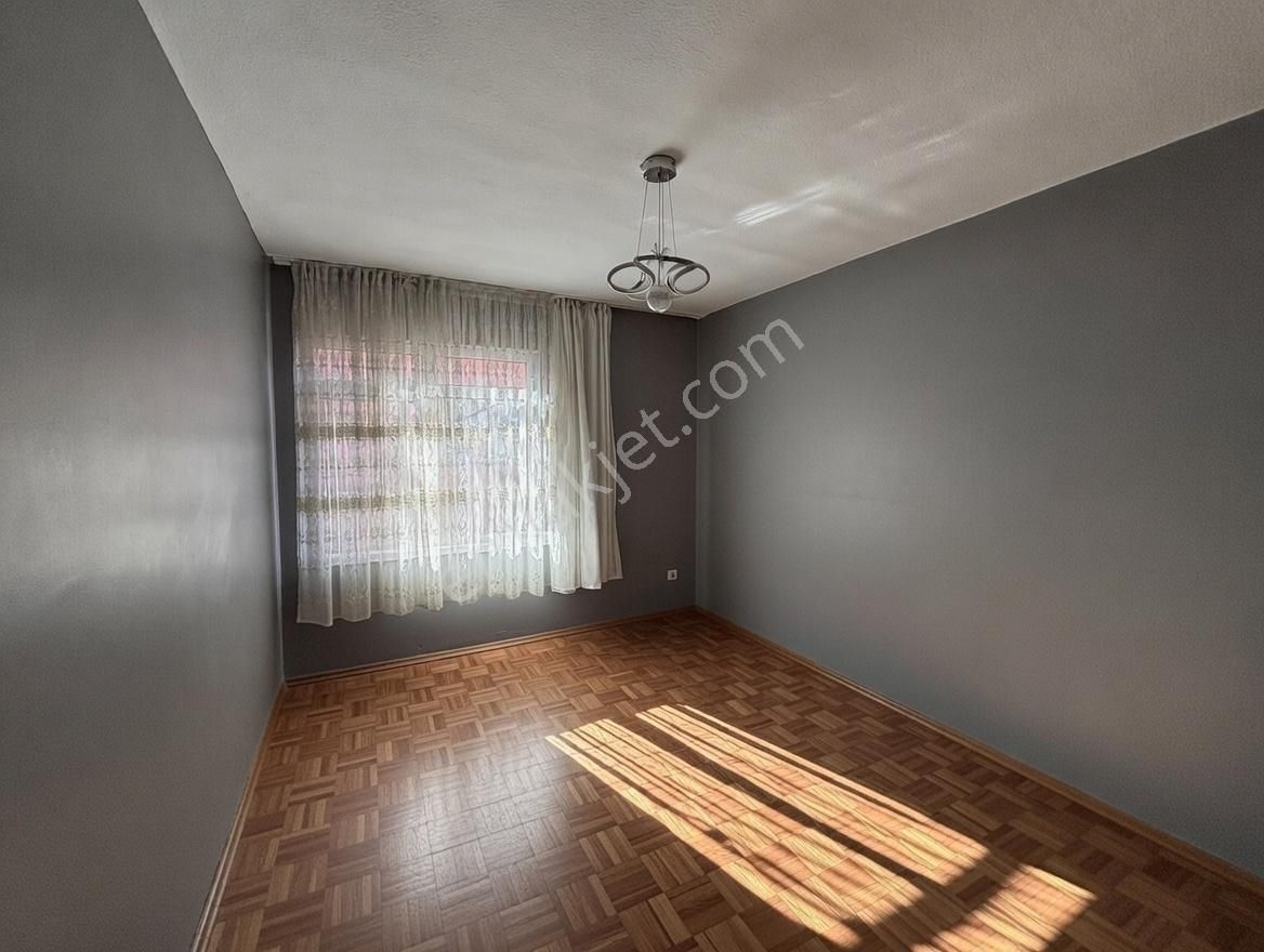 Tepebaşı Mahallesin'de Manzaralı Ara Katta 3+1 Daire - Görsel 13