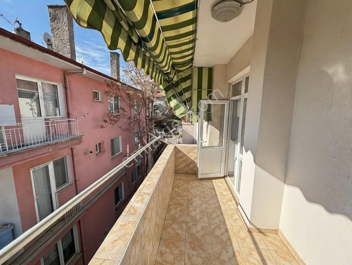 Tepebaşı Mahallesin'de Manzaralı Ara Katta 3+1 Daire - Görsel 18