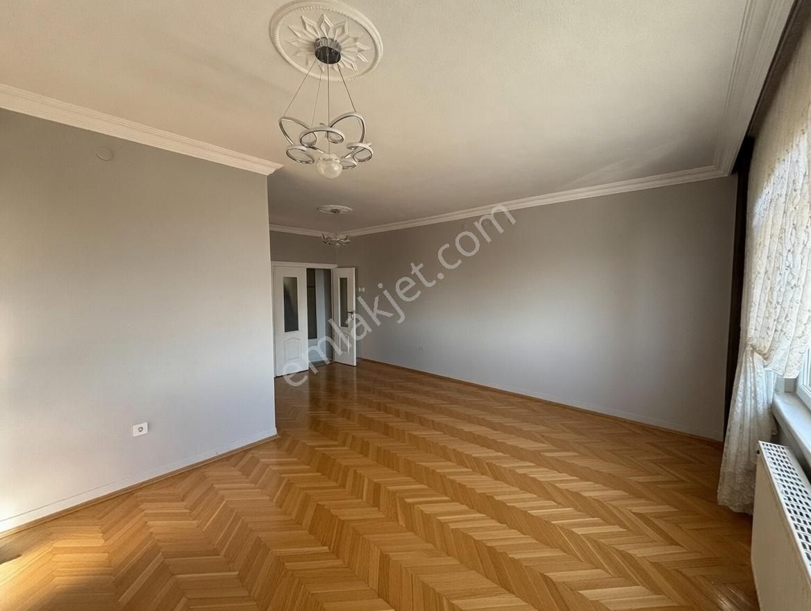 Tepebaşı Mahallesin'de Manzaralı Ara Katta 3+1 Daire - Görsel 21