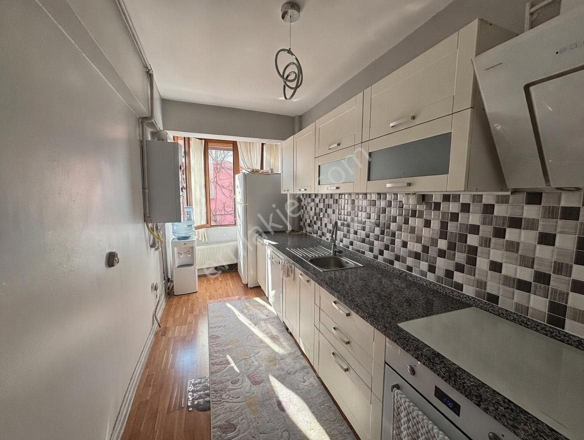 Tepebaşı Mahallesin'de Manzaralı Ara Katta 3+1 Daire - Görsel 5