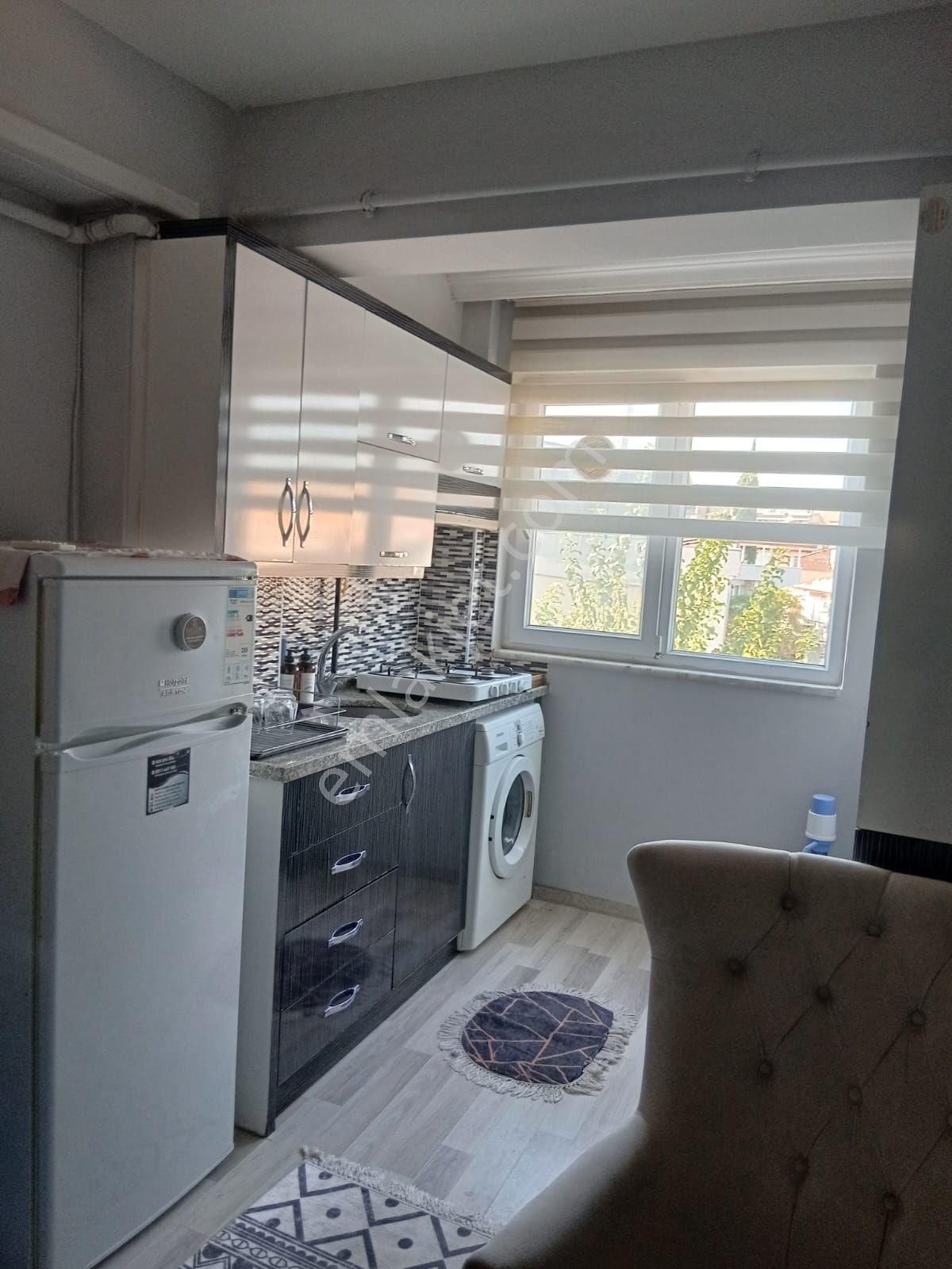 Çınarda Eşyalı Balkonlu 2+1 - Görsel 3