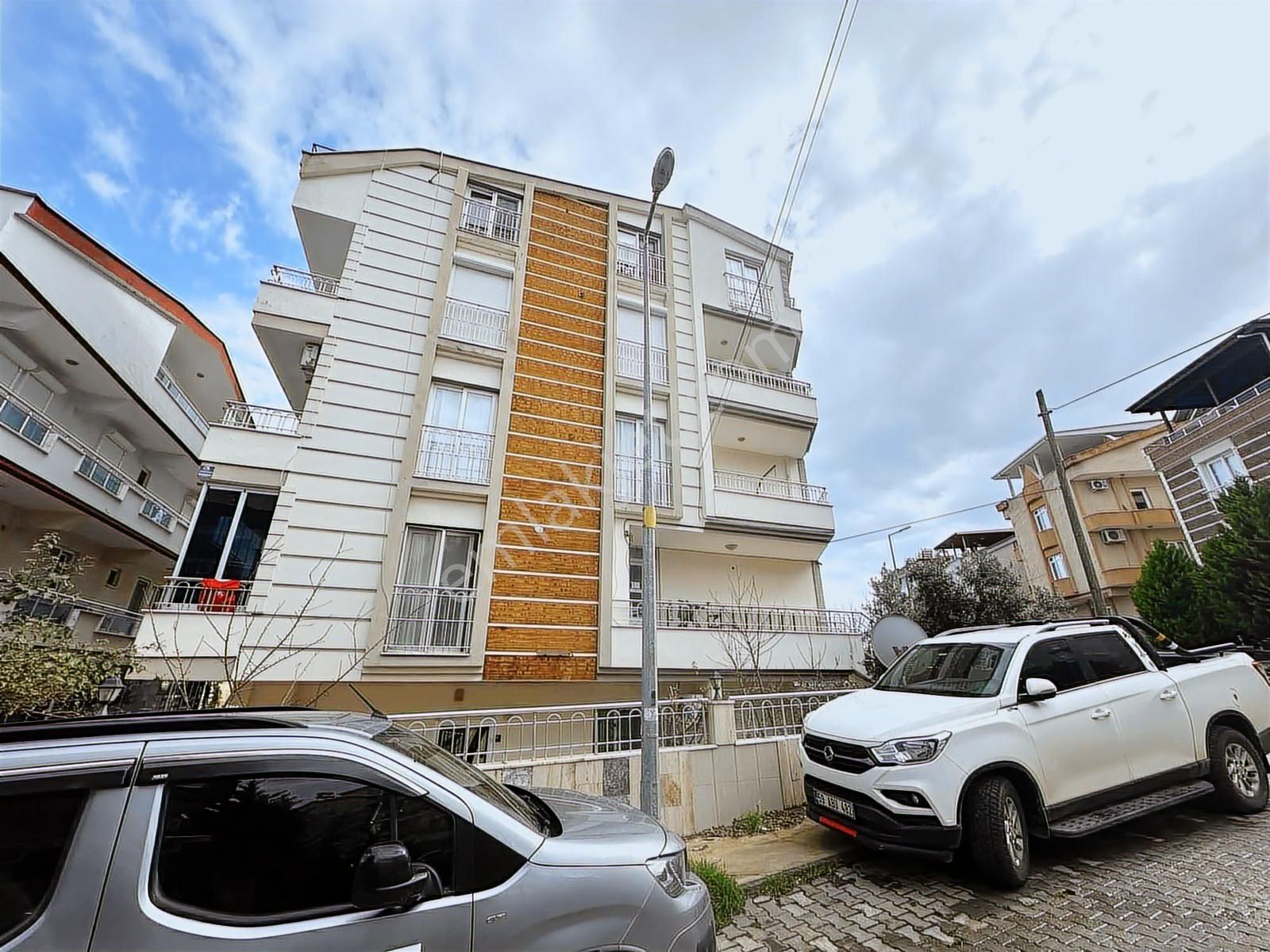 Didim Retürk Gayrimenkulden Efeler Mah. 3+1 Ayrı Mutfak Daire - Görsel 8