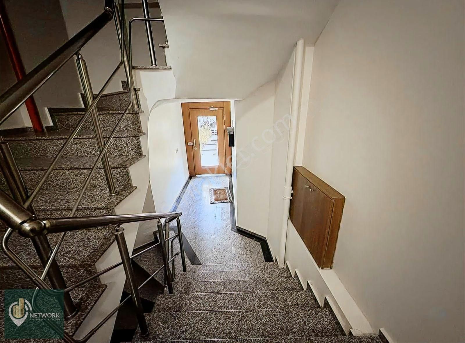 Mükemmel Lokasyon Minibüs Yolu 5dk Bağdat Cad.7dk Otoparklı 1+1 - Görsel 3