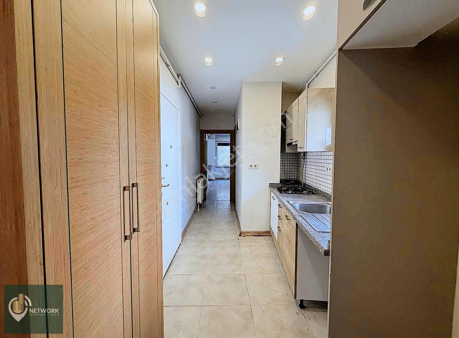 Mükemmel Lokasyon Minibüs Yolu 5dk Bağdat Cad.7dk Otoparklı 1+1 - Görsel 4