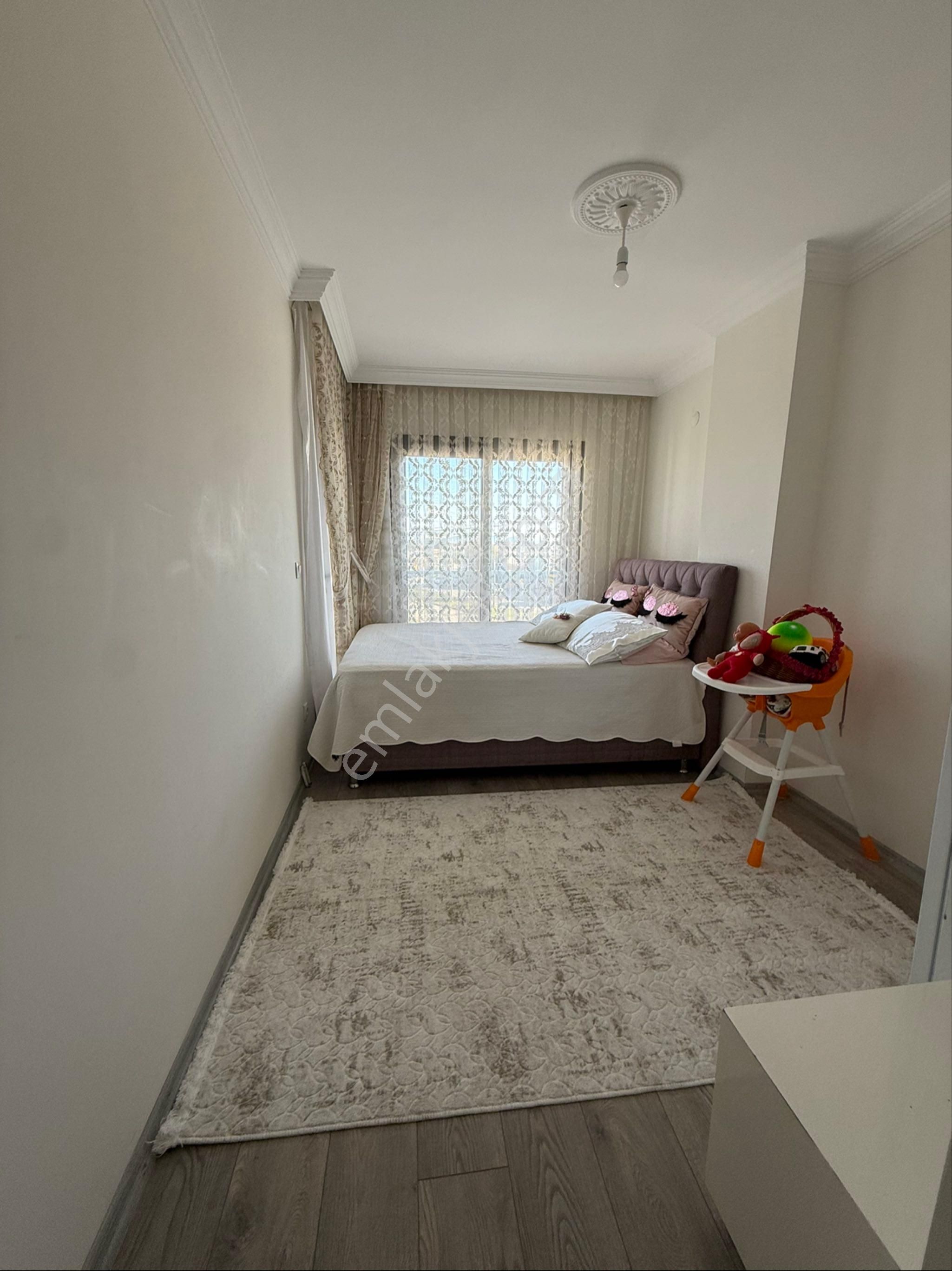 Acil Satılık Site İçinde Ön Cephe 2. Kat Daire - Görsel 7