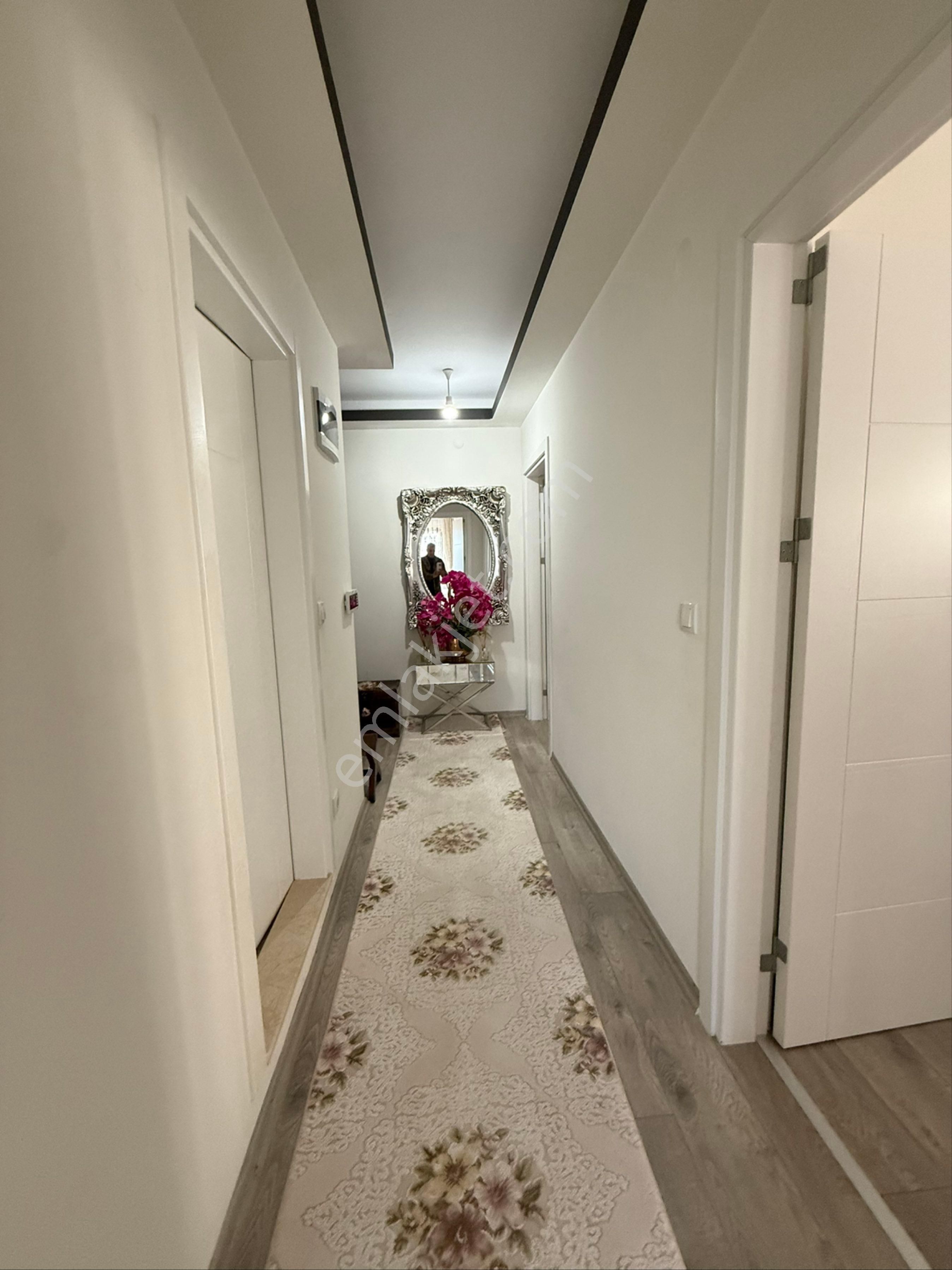 Acil Satılık Site İçinde Ön Cephe 2. Kat Daire - Görsel 9