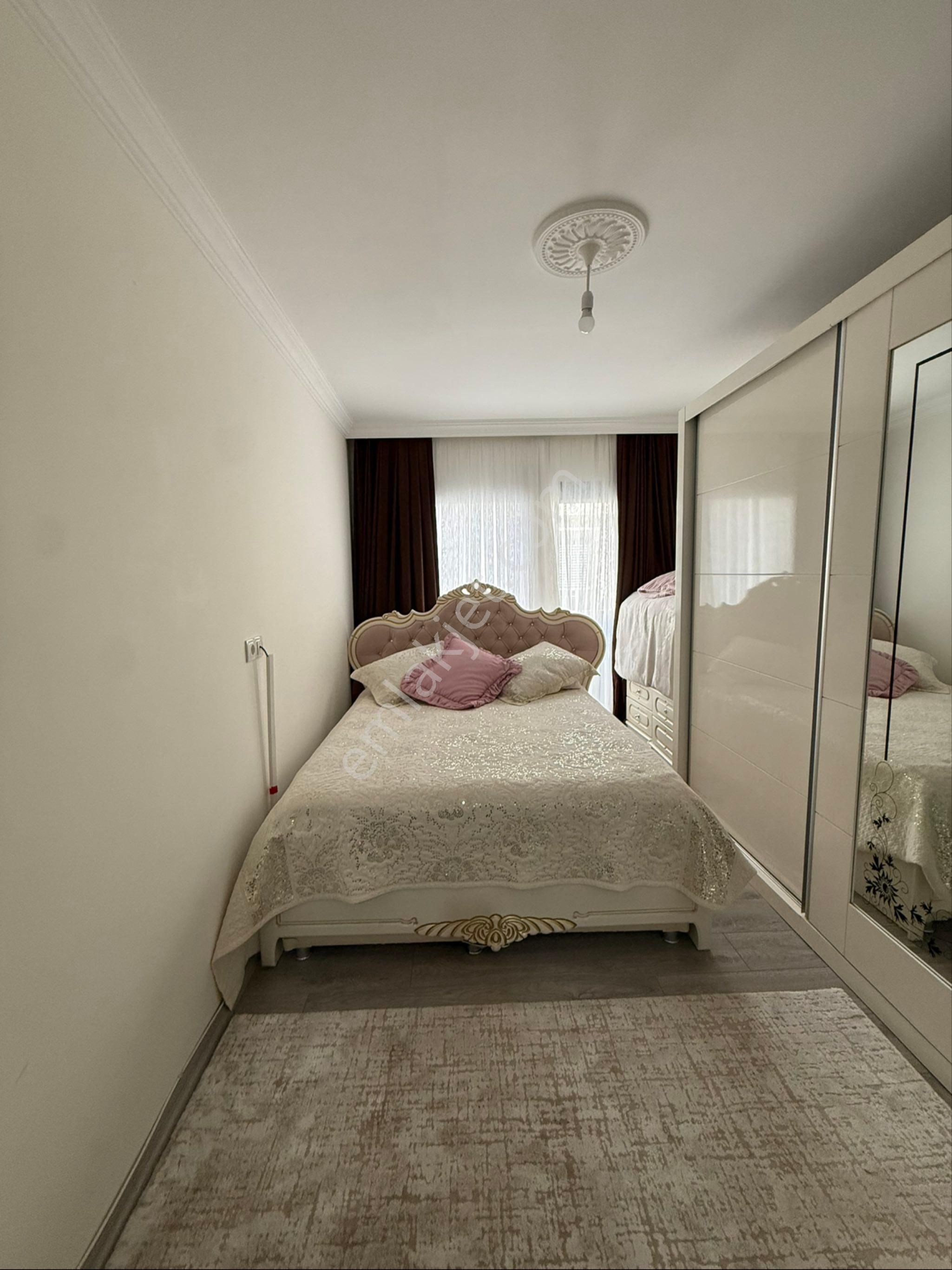 Acil Satılık Site İçinde Ön Cephe 2. Kat Daire - Görsel 11