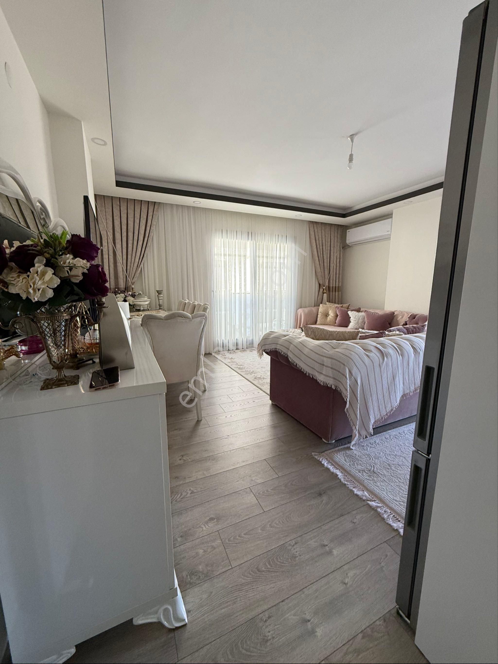 Acil Satılık Site İçinde Ön Cephe 2. Kat Daire - Görsel 14