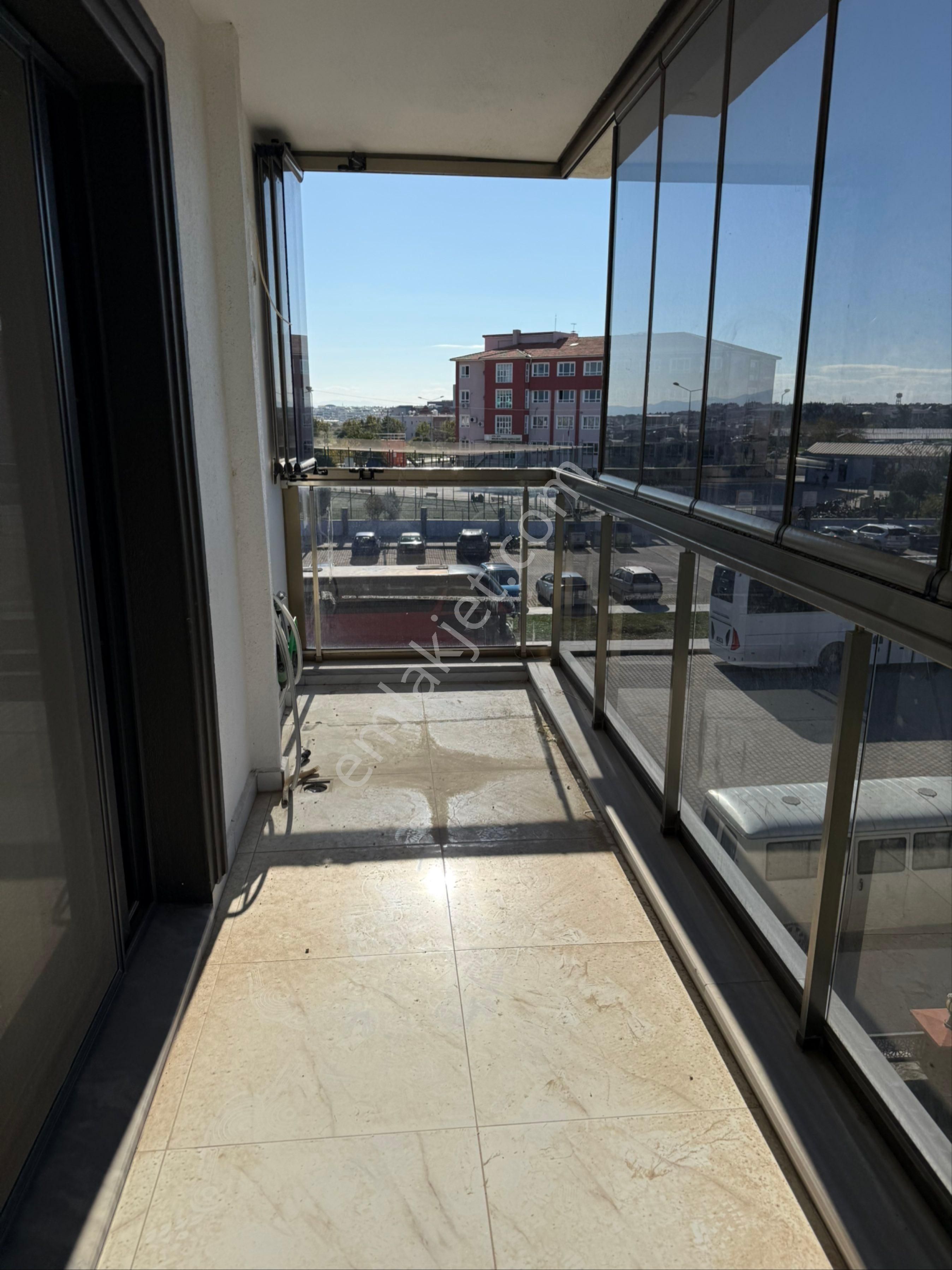 Acil Satılık Site İçinde Ön Cephe 2. Kat Daire - Görsel 6