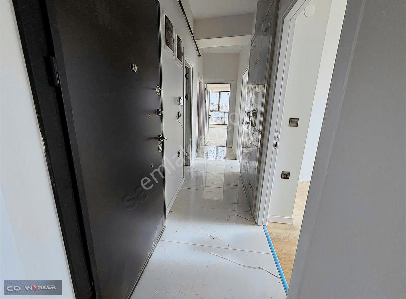 Velibaba Mah.cadde Üzeri Açık&kapalı Otopark 3+1 Kiralık Daire