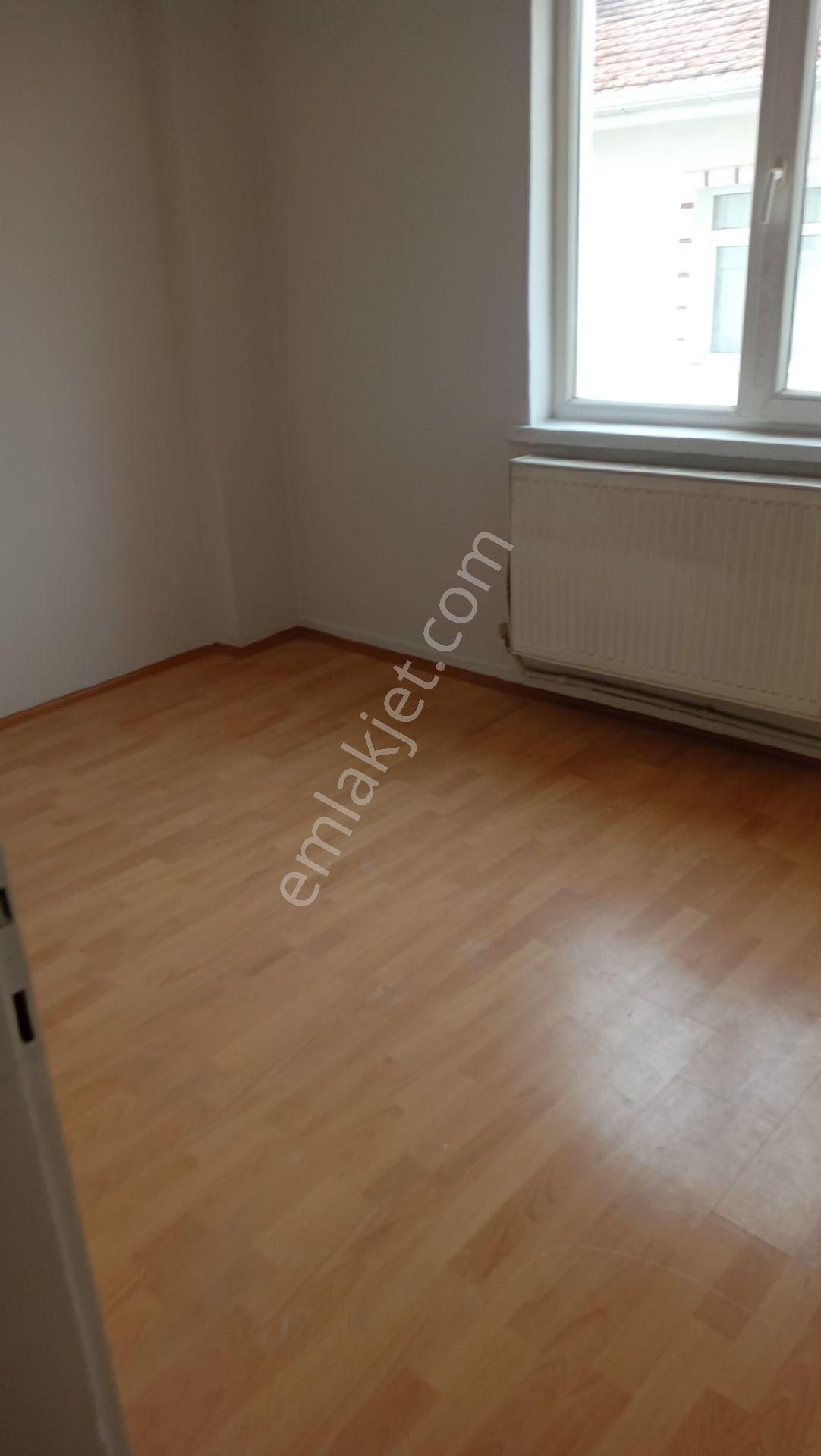 Kiralık Yapılı Temiz Daire*plevne Mah.*3.ara Kat*95m²*güney Cephe - Görsel 8