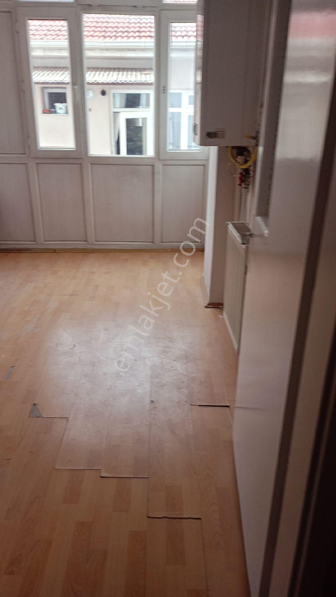 Kiralık Yapılı Temiz Daire*plevne Mah.*3.ara Kat*95m²*güney Cephe - Görsel 4