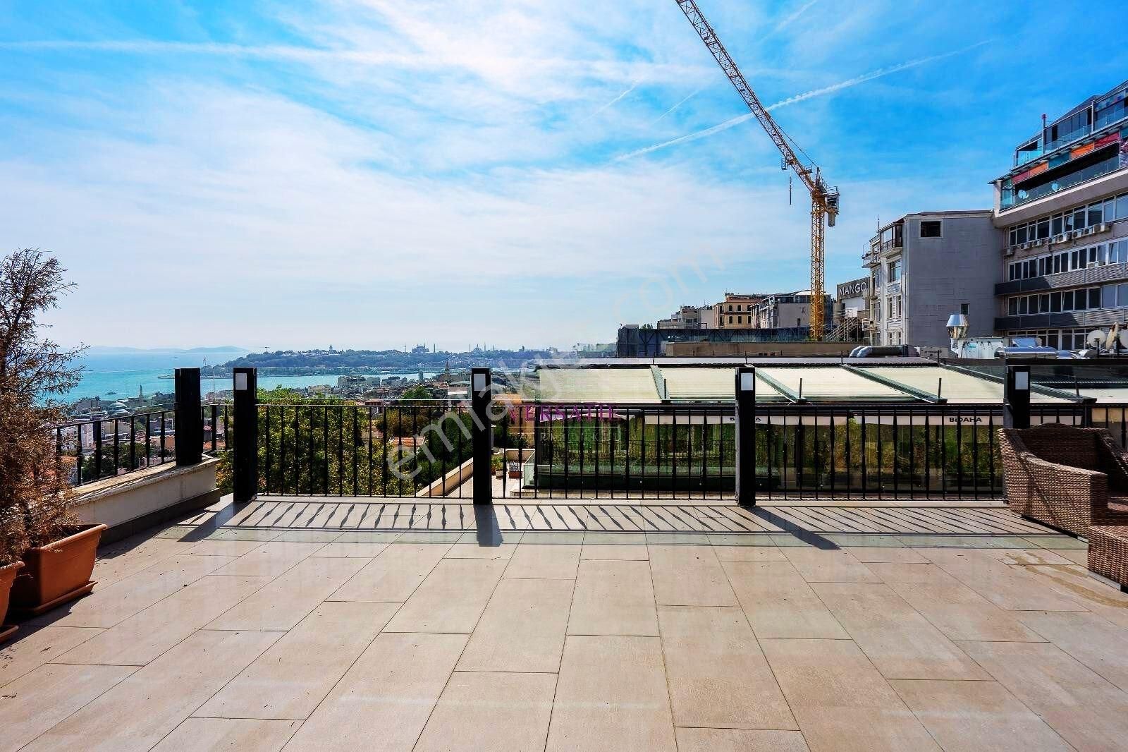 Beyoğlu Odakule'de, Kiralık Katlar Veya Komple Kiralık Bina - Görsel 24