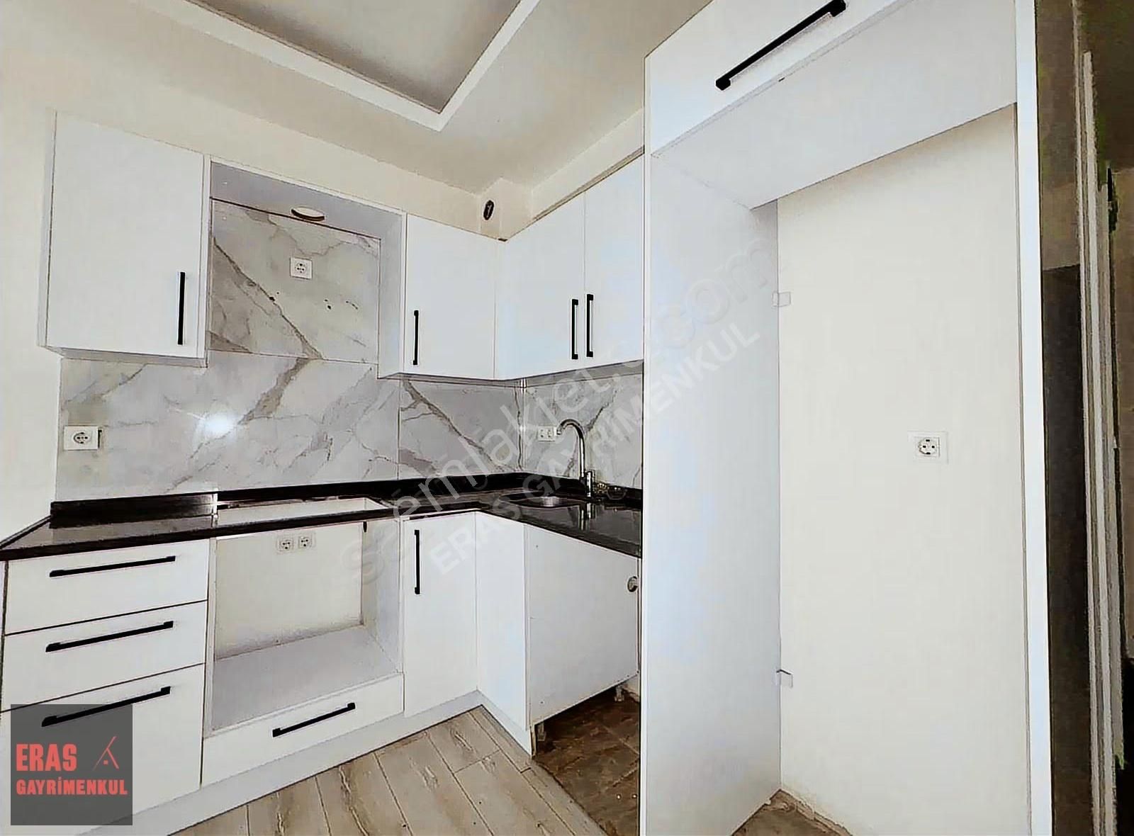 Eras Gayrimenkulden Dalaman'da Yüzme Havuzlu Sitede 1+1 Daire - Görsel 15