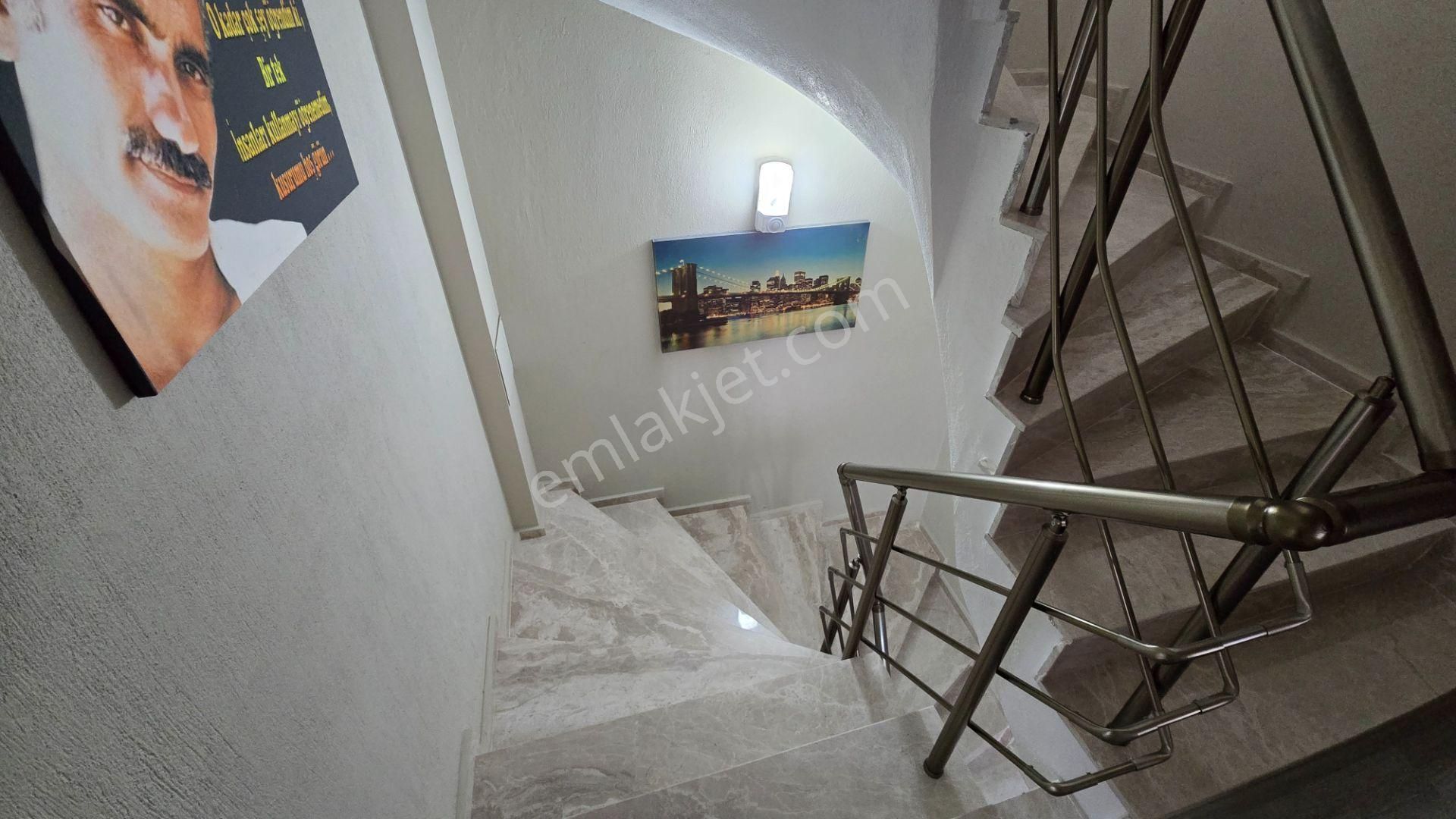 Buca Kırklar Mahallesinde Satılık Arsa İçinde Müstakil Ev - Görsel 21