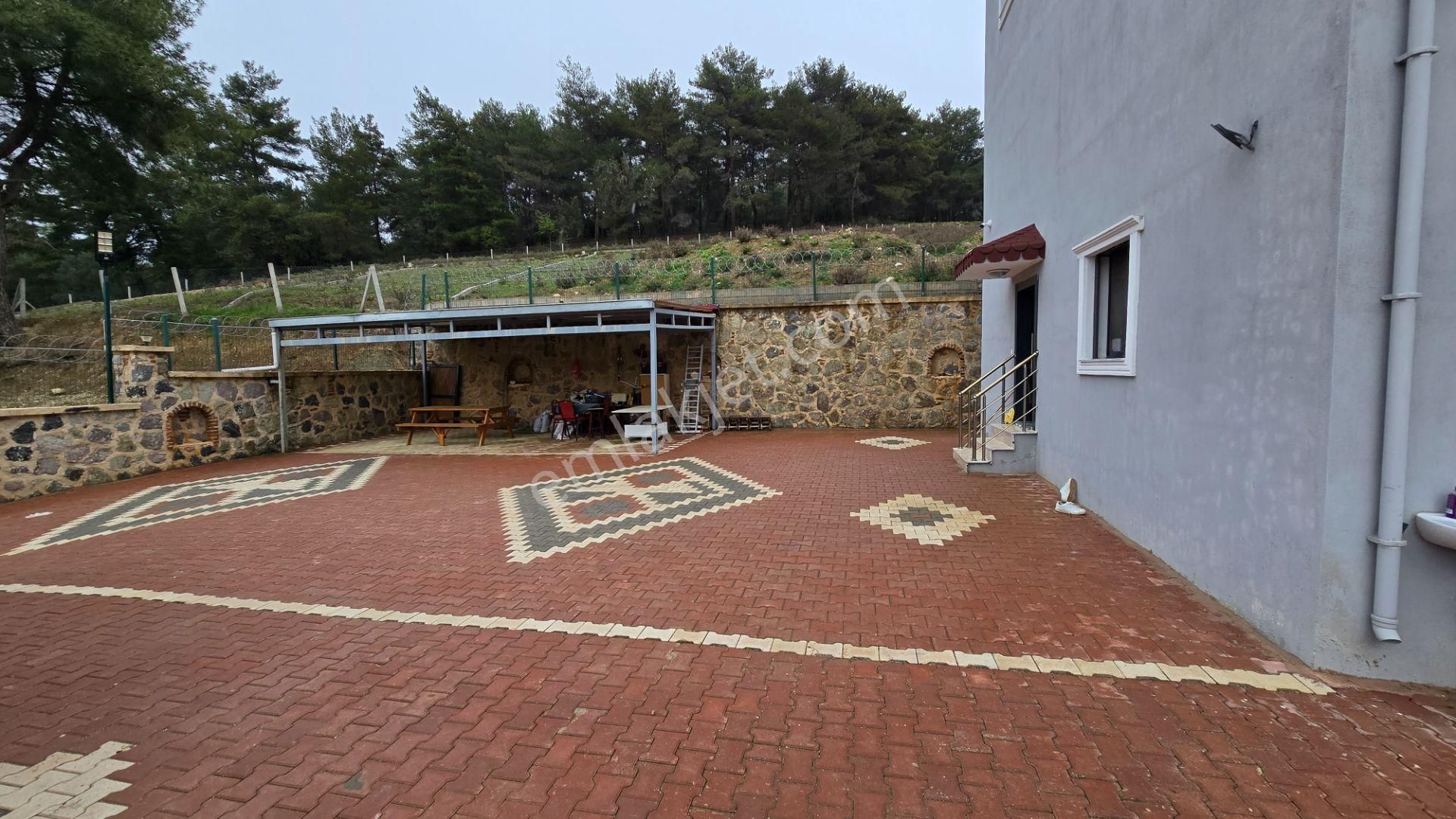 Buca Kırklar Mahallesinde Satılık Arsa İçinde Müstakil Ev - Görsel 4