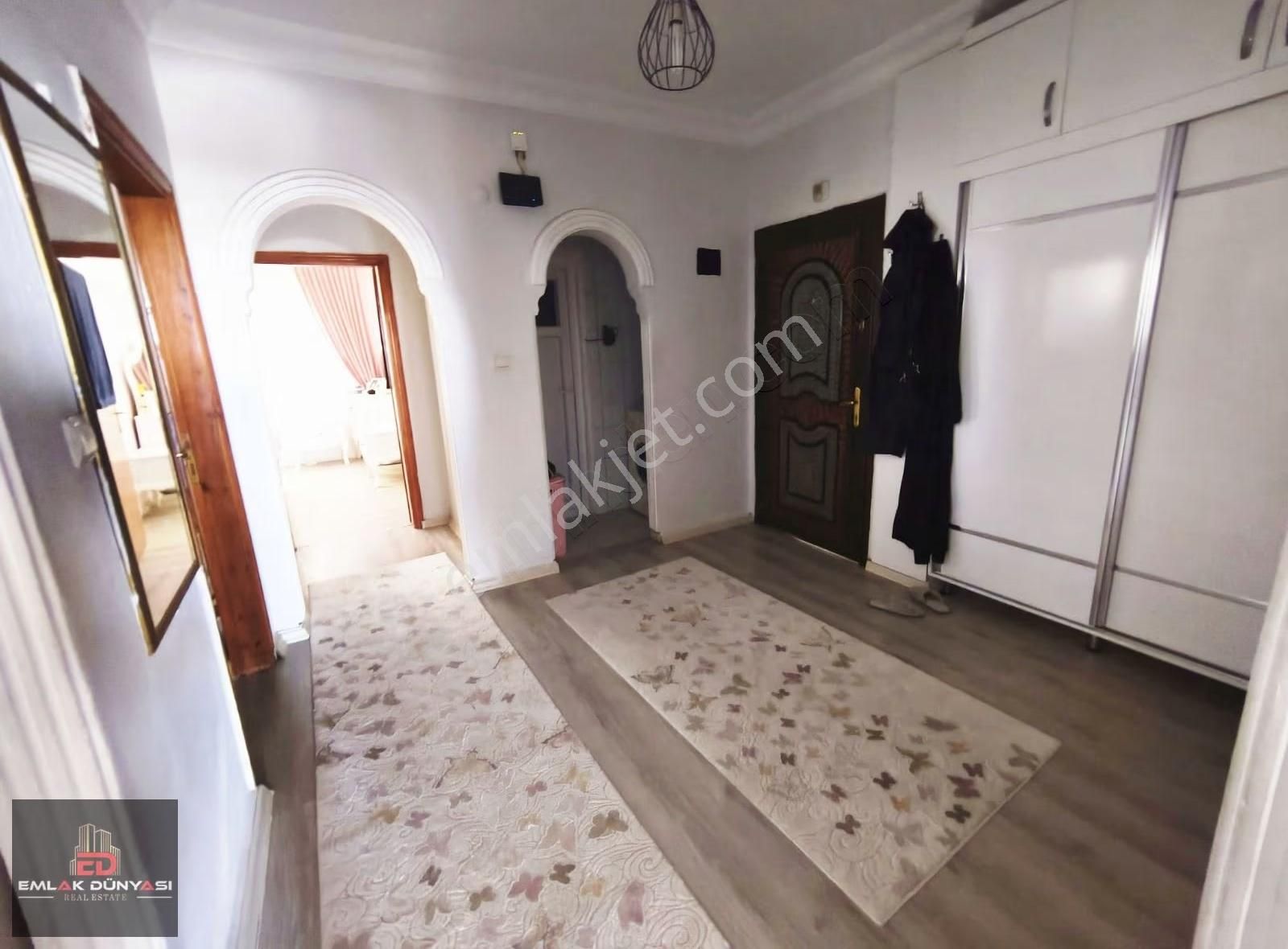 Şelale Mah.site İçi Full Krediye Açık Ara Katta 3+1 145m2 Daire - Görsel 18