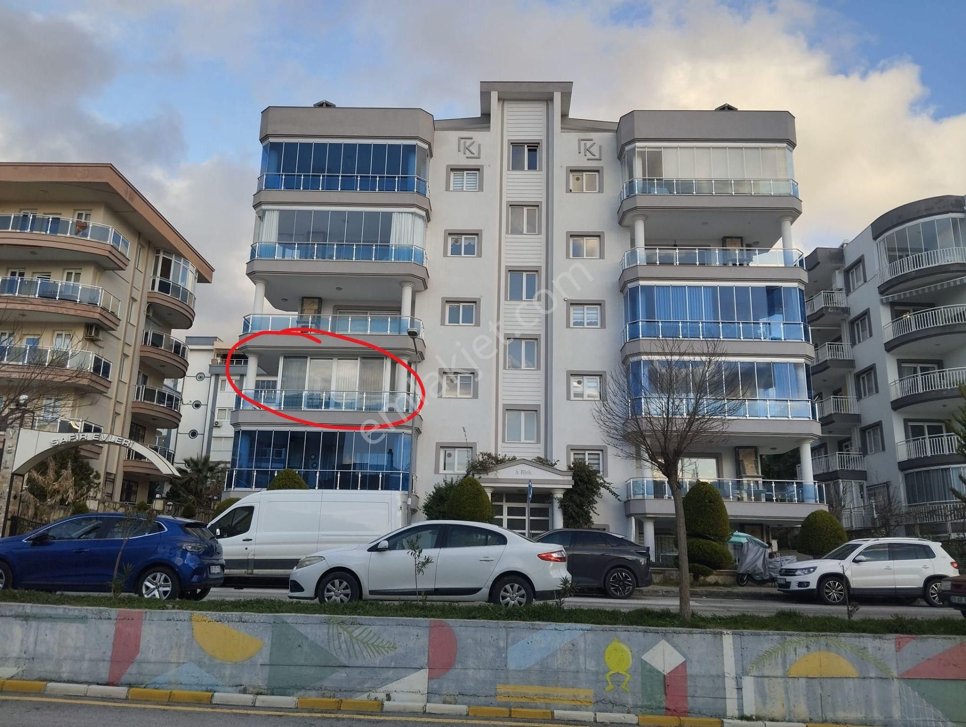 Sahibinden Satılık Ege Mahallesinde Deniz Manzaralı 3+1 Daire