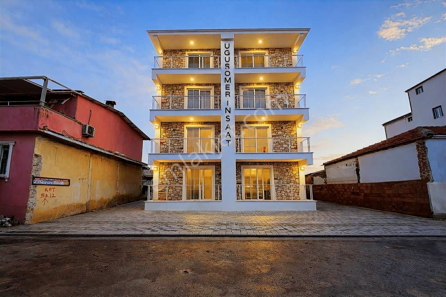 Dağlı !gayrimenkul'den Sıfır'2+1 Taş Yapı Özel'konsept Daire'!!