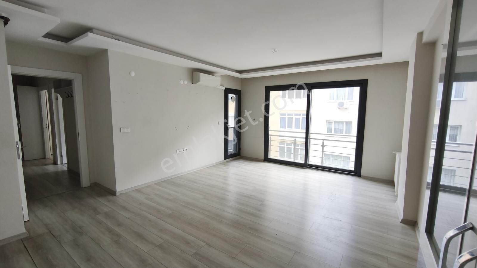 Bornova Aşıkveysel Rekreasyon Alanı 6 Yaşında 2+1 Kiralık Daire