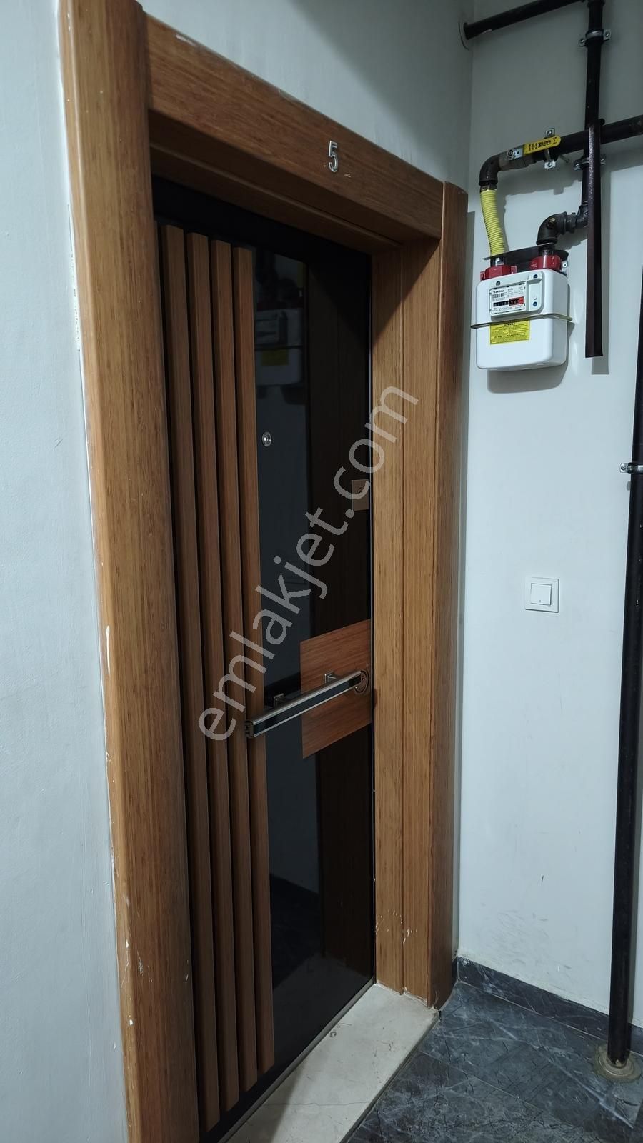 Bornova Aşıkveysel Rekreasyon Alanı 6 Yaşında 2+1 Kiralık Daire - Görsel 12