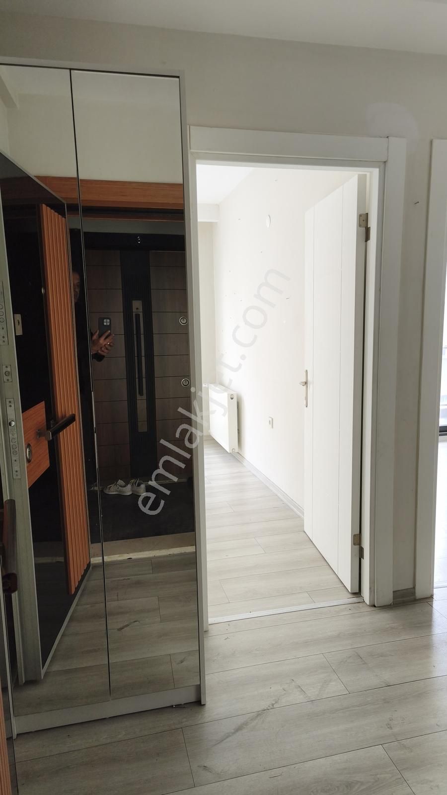 Bornova Aşıkveysel Rekreasyon Alanı 6 Yaşında 2+1 Kiralık Daire - Görsel 8