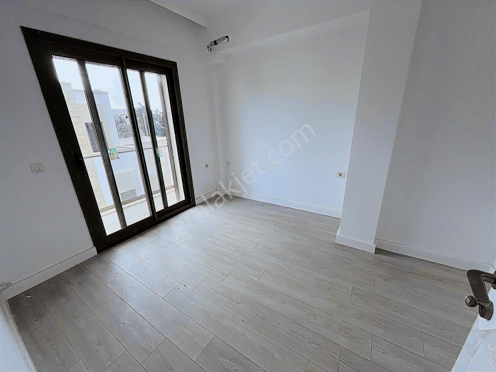 Gümüşlük Merkezde Müstakil Eşyasız 3+1 Kiralık Villa - Görsel 25