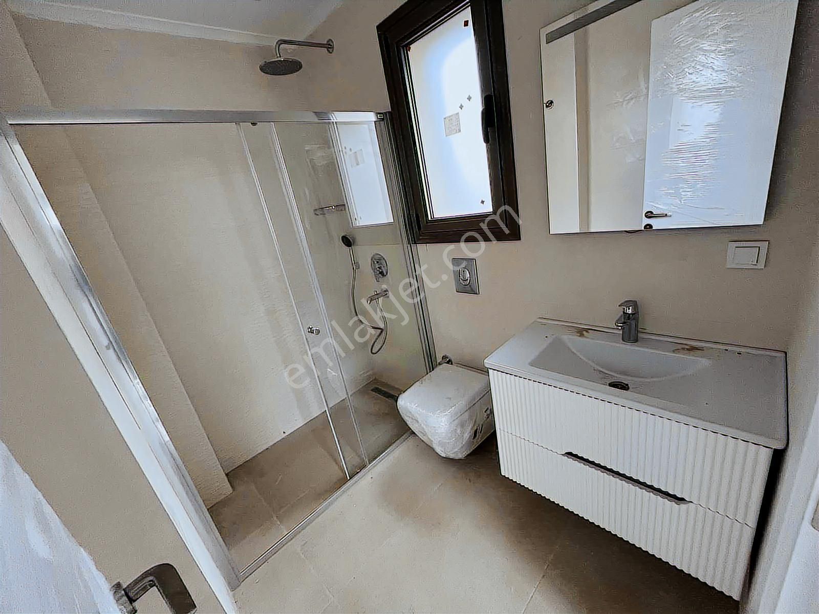 Gümüşlük Merkezde Müstakil Eşyasız 3+1 Kiralık Villa - Görsel 22