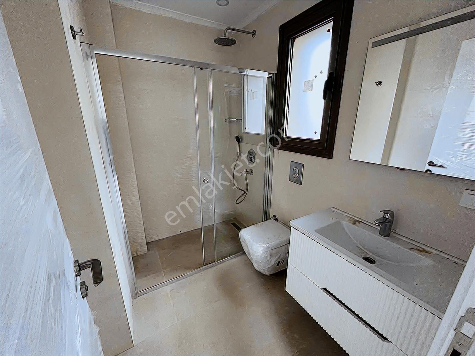 Gümüşlük Merkezde Müstakil Eşyasız 3+1 Kiralık Villa - Görsel 10