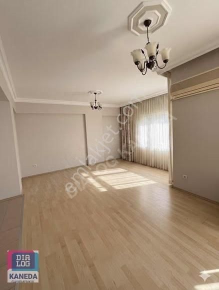 Konyaaltı'nda Önü Kapanmaz 3+1 Doğalgazlı Asansörlü - Görsel 3