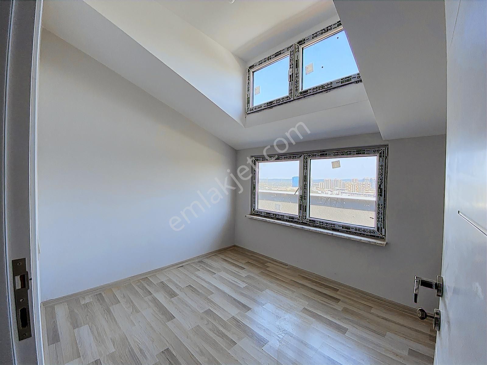 Kağıthane Metropark Residence Manzaralı Lüks 4+1 Teraslı Dubleks - Görsel 7