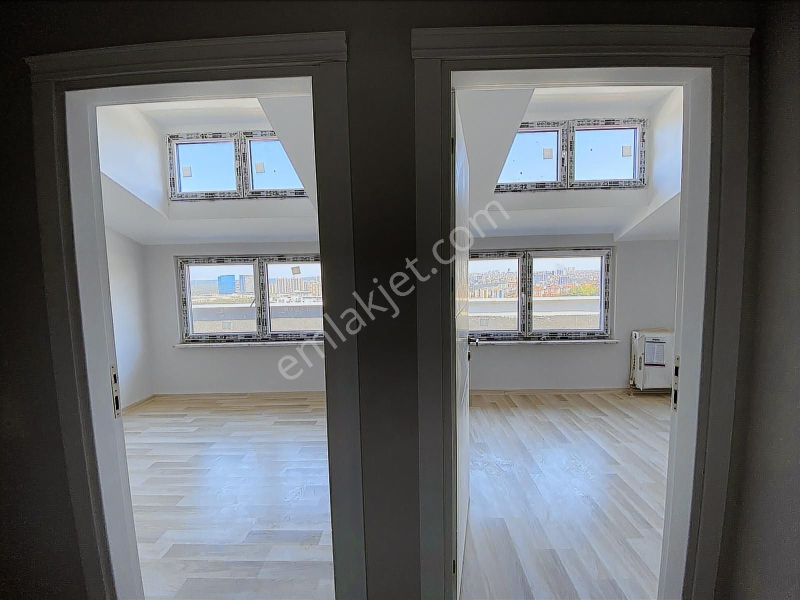 Kağıthane Metropark Residence Manzaralı Lüks 4+1 Teraslı Dubleks - Görsel 15