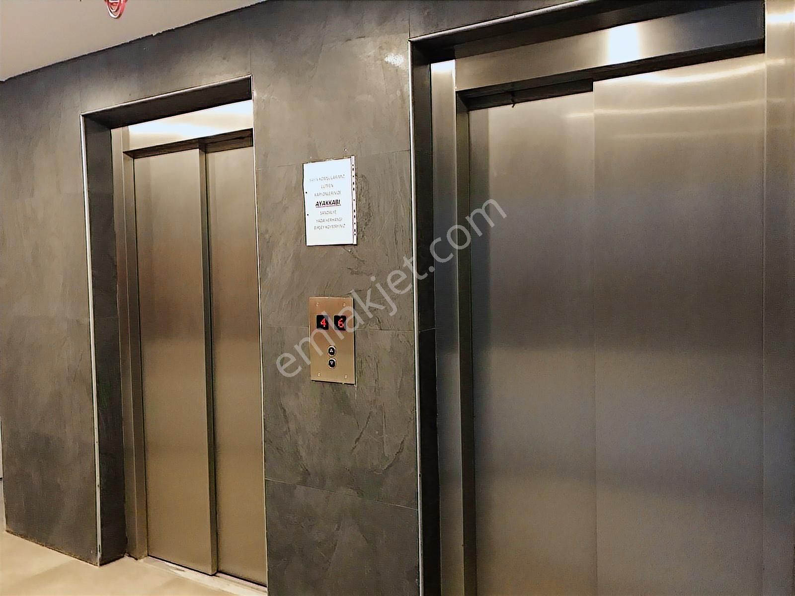 Kağıthane Metropark Residence Manzaralı Lüks 4+1 Teraslı Dubleks - Görsel 24