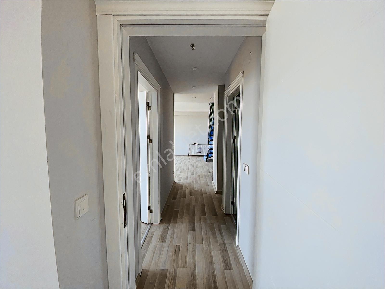 Kağıthane Metropark Residence Manzaralı Lüks 4+1 Teraslı Dubleks - Görsel 14