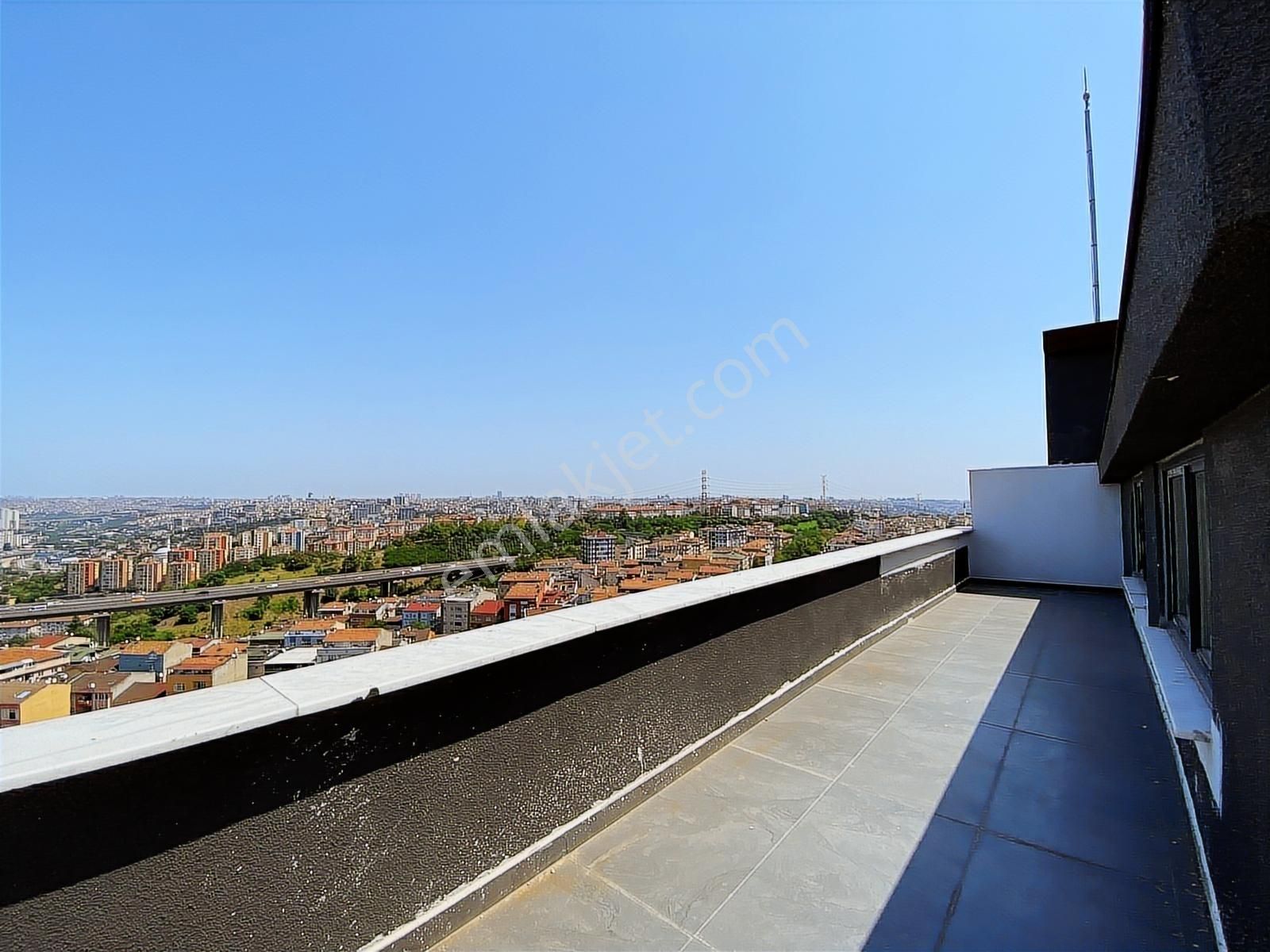 Kağıthane Metropark Residence Manzaralı Lüks 4+1 Teraslı Dubleks - Görsel 23
