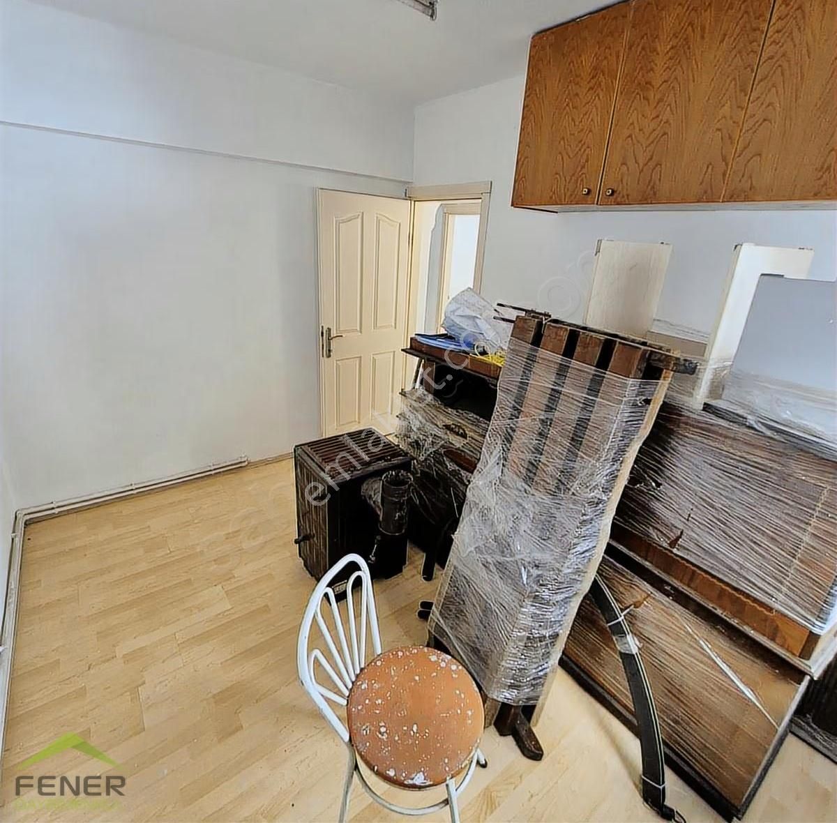 Ulusda Doğalgazlı 1.kat 3+1 - Görsel 21